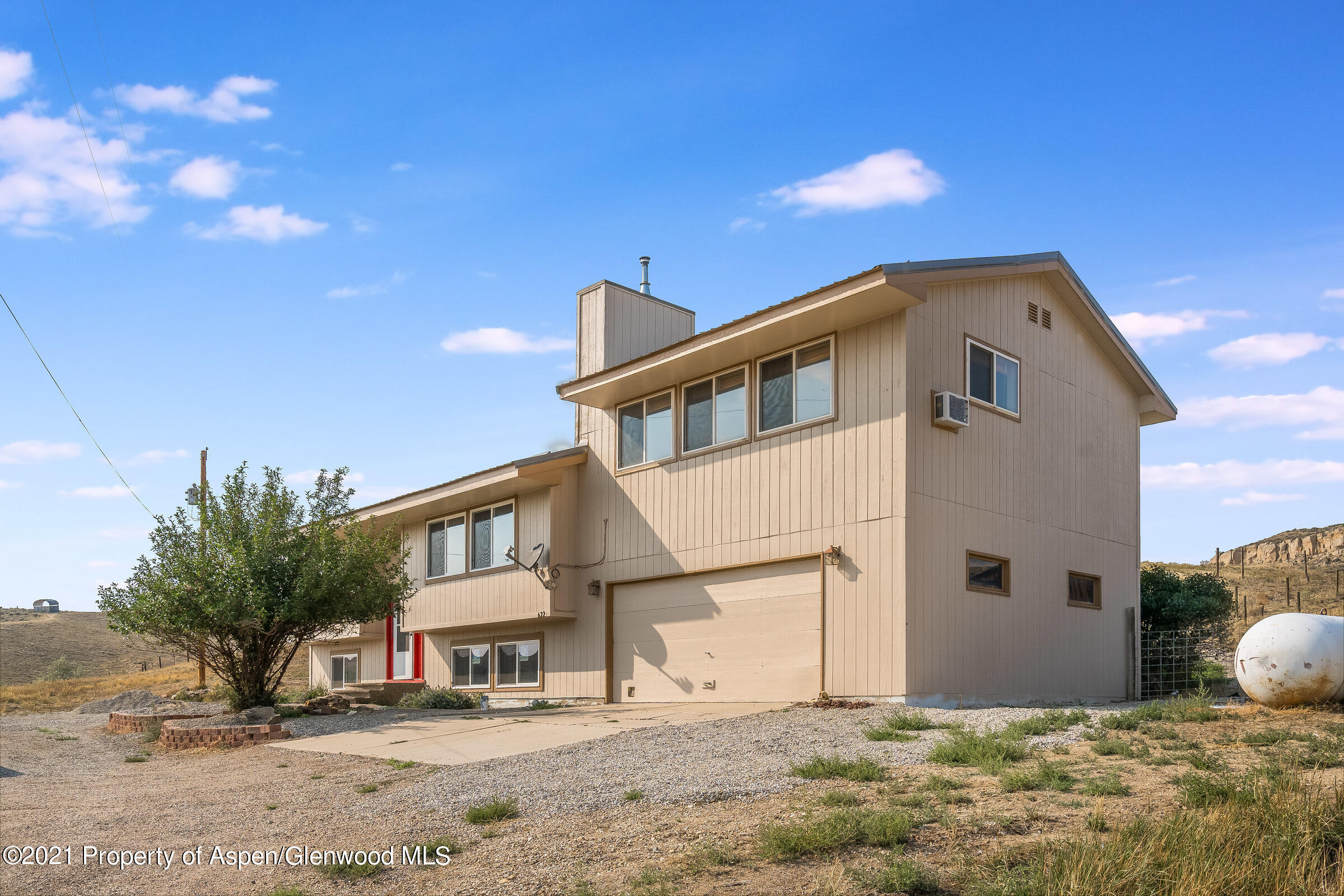 422 County Road 105 Craig CO 81625