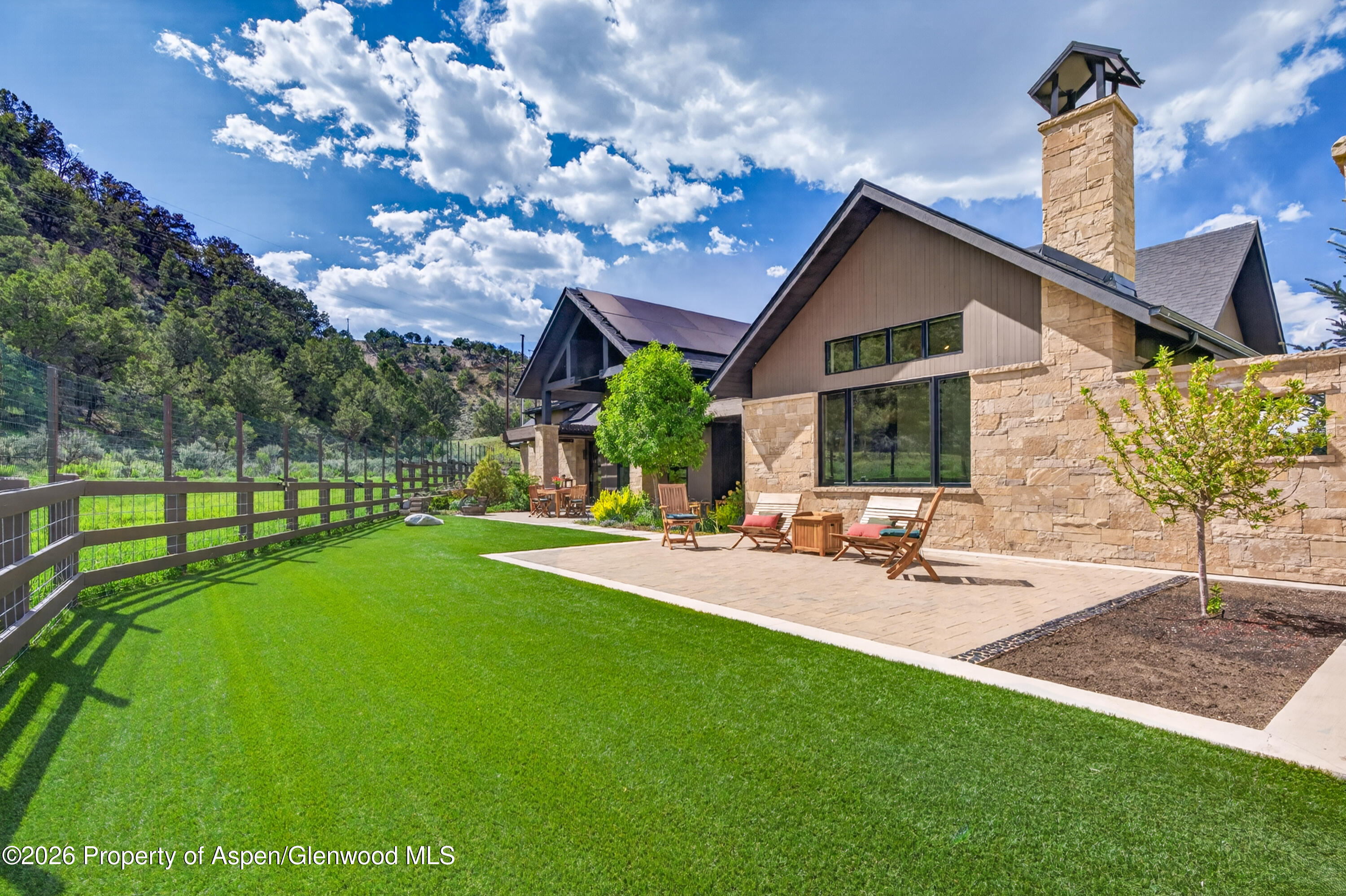 633 Perry Ridge Carbondale CO 81623