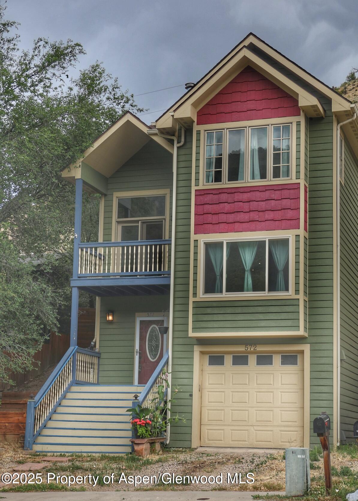 572 E Main Street New Castle CO 81647