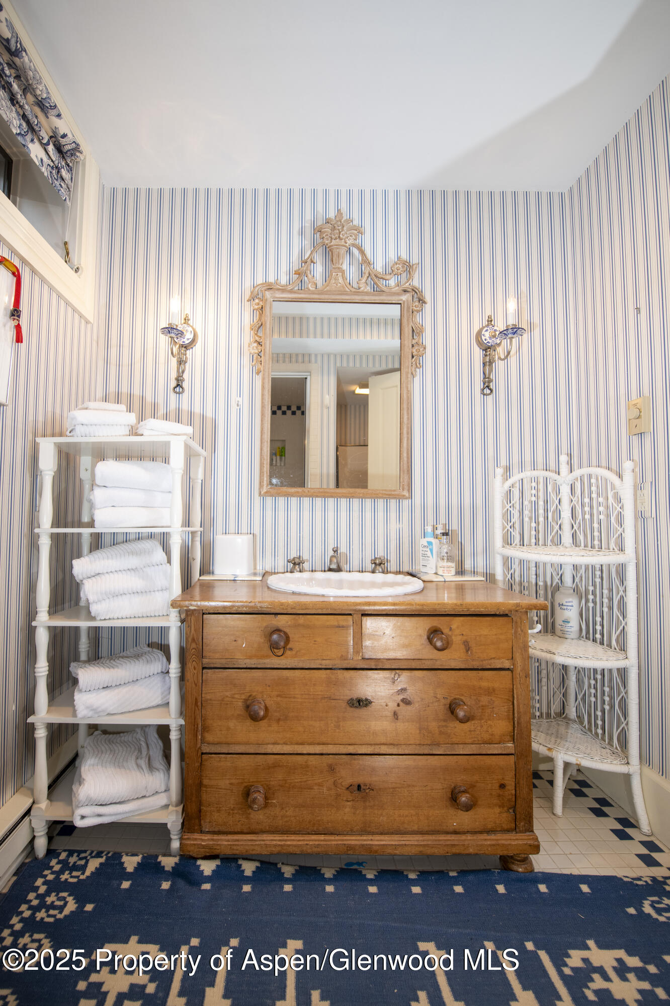 715 W Smuggler Street Aspen CO 81611