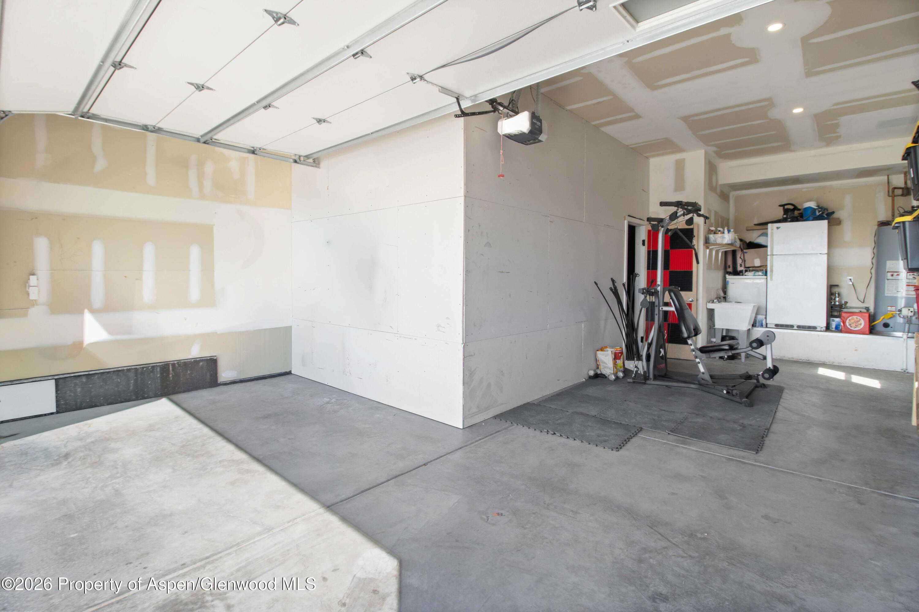 1004 E 17th Street Rifle CO 81650
