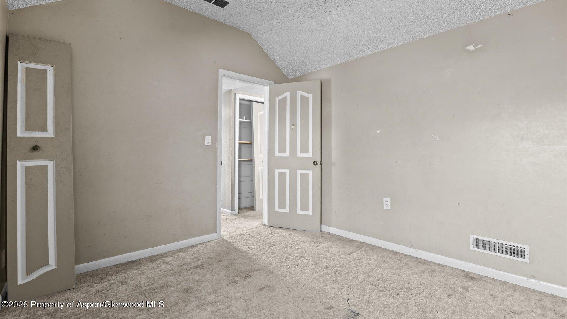 109 E 12th Street Rifle CO 81650