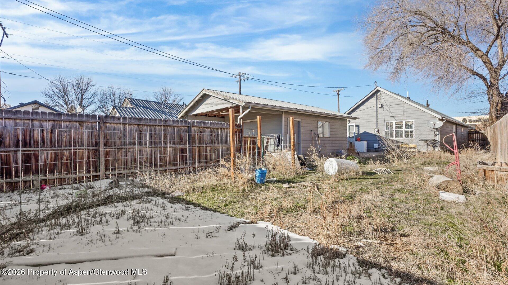 109 E 12th Street Rifle CO 81650