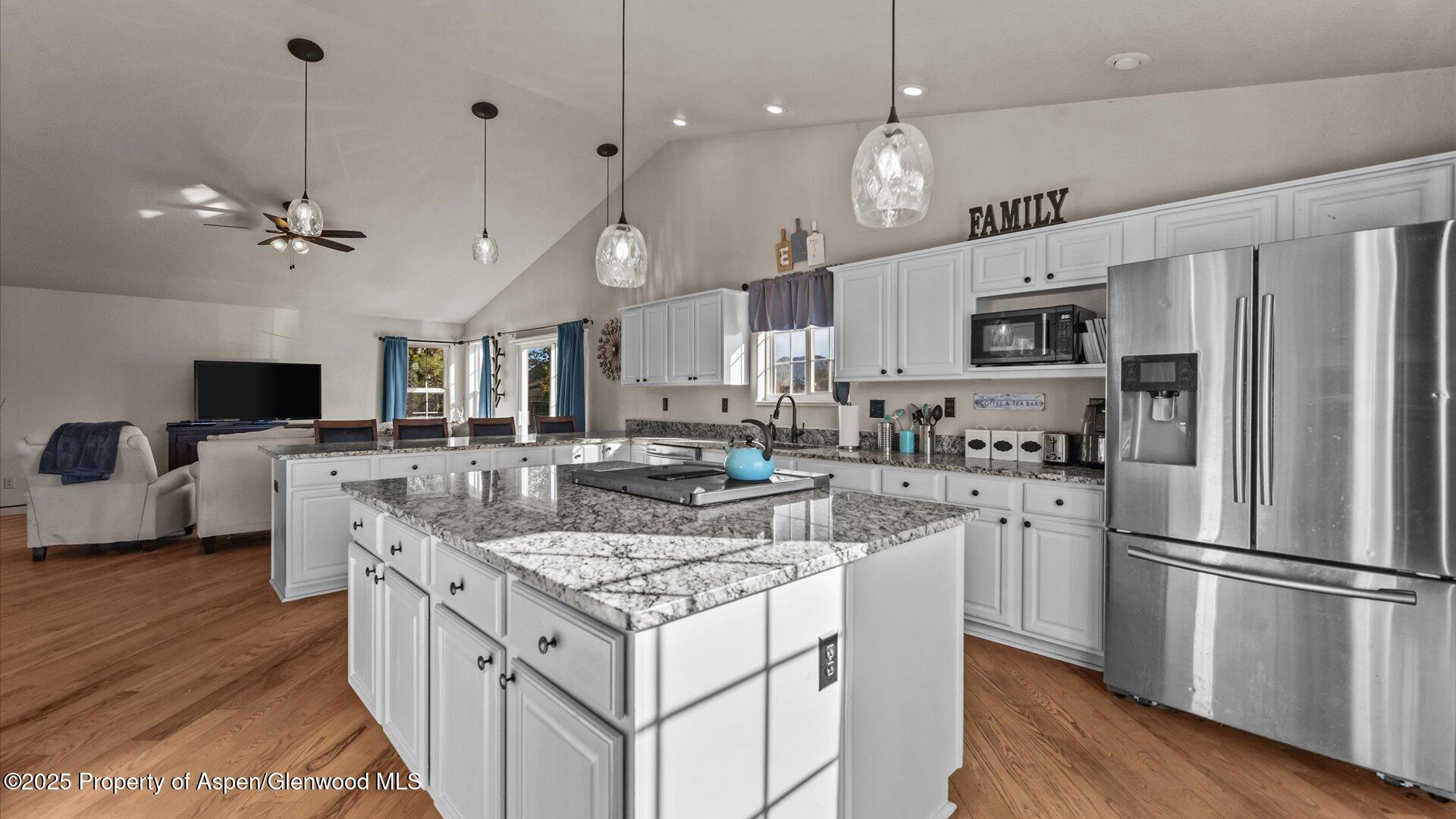 1546 E 12th Street Rifle CO 81650