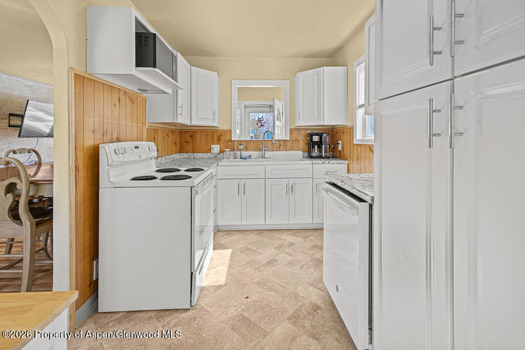 758 School Street Craig CO 81625