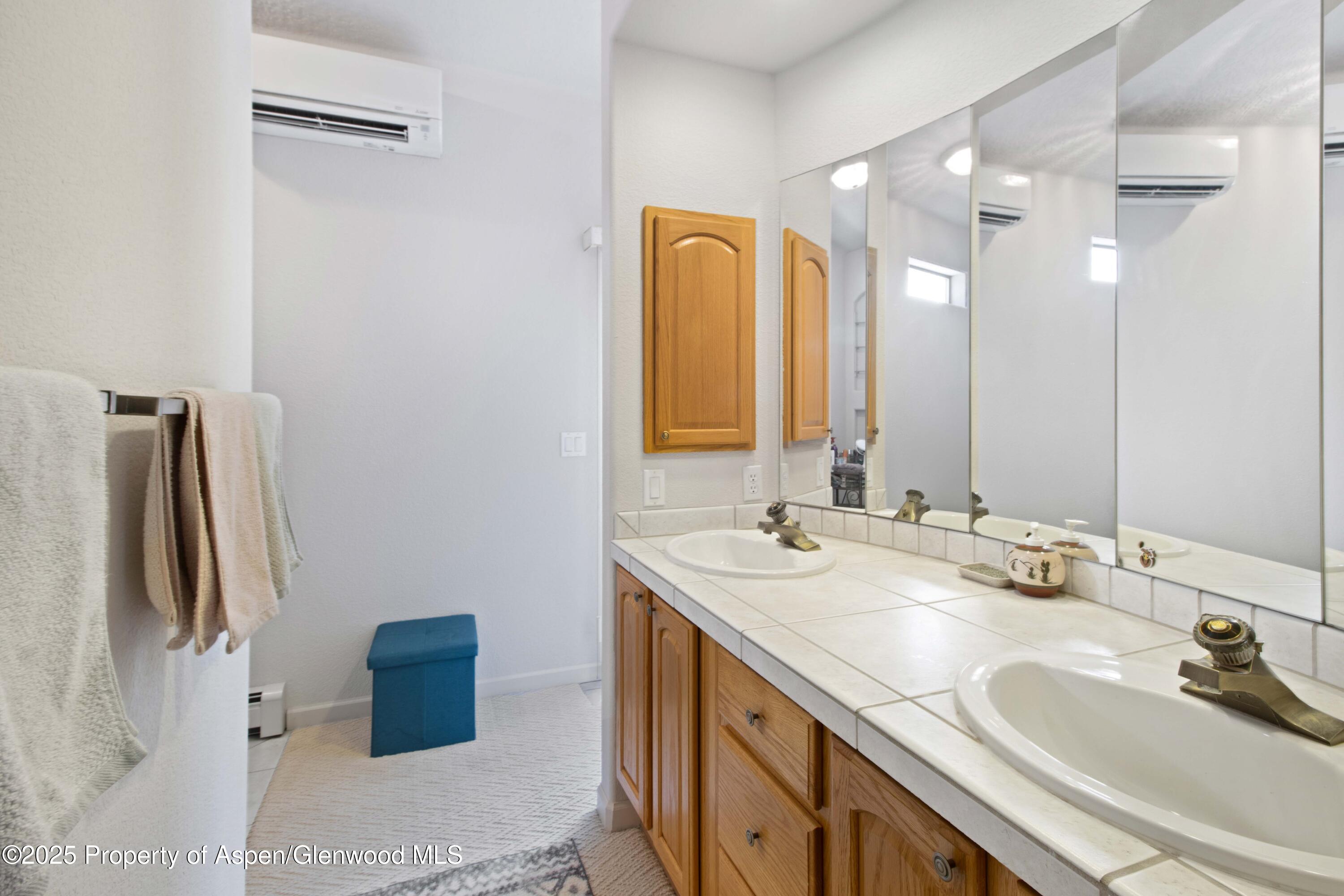 74 Hogan Circle Parachute CO 81635