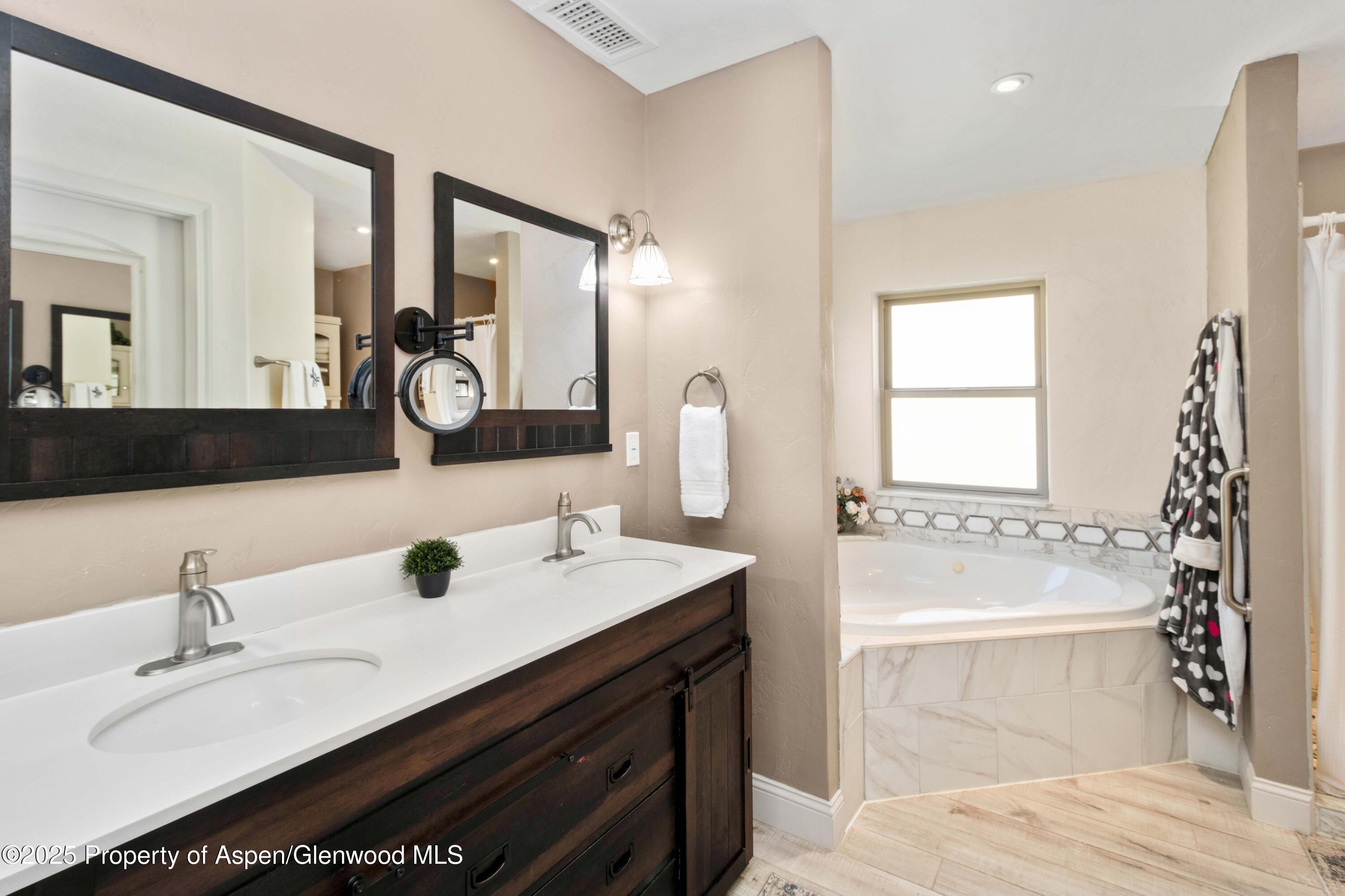 3211 County Road 237 Silt CO 81652