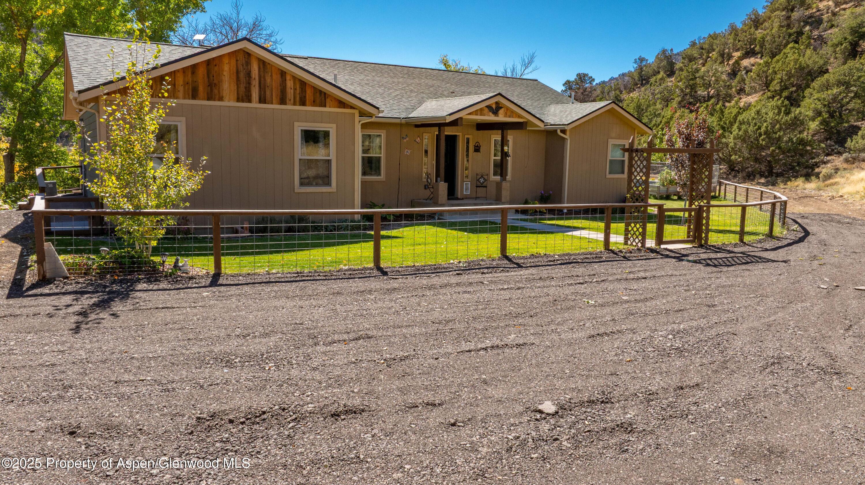 3211 County Road 237 Silt CO 81652