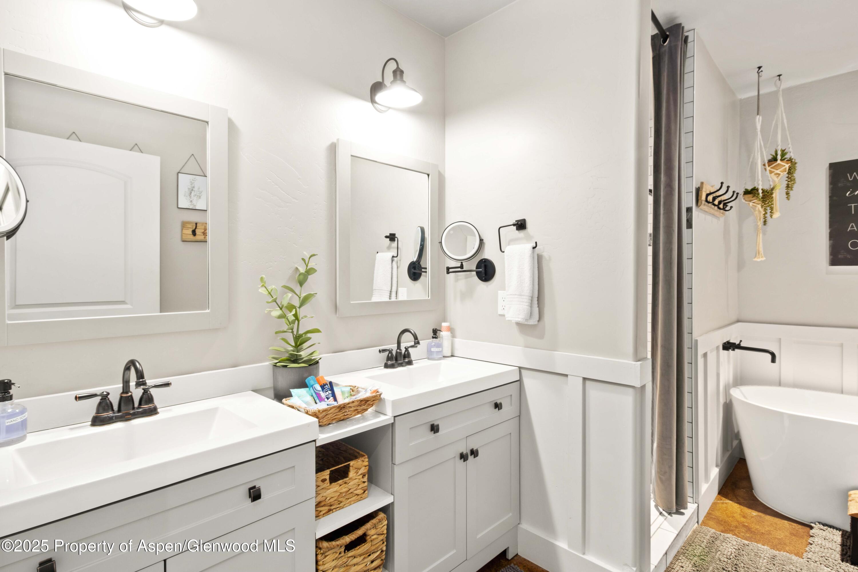 3211 County Road 237 Silt CO 81652