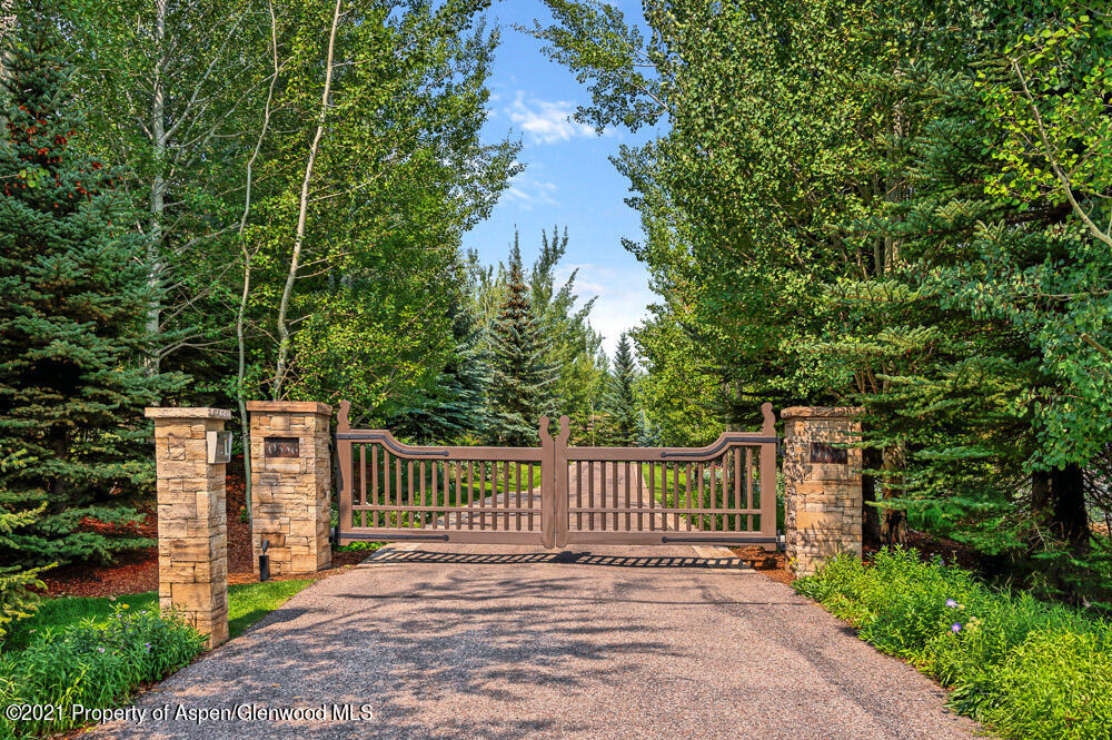 450 W Tiehack Road Aspen CO 81611