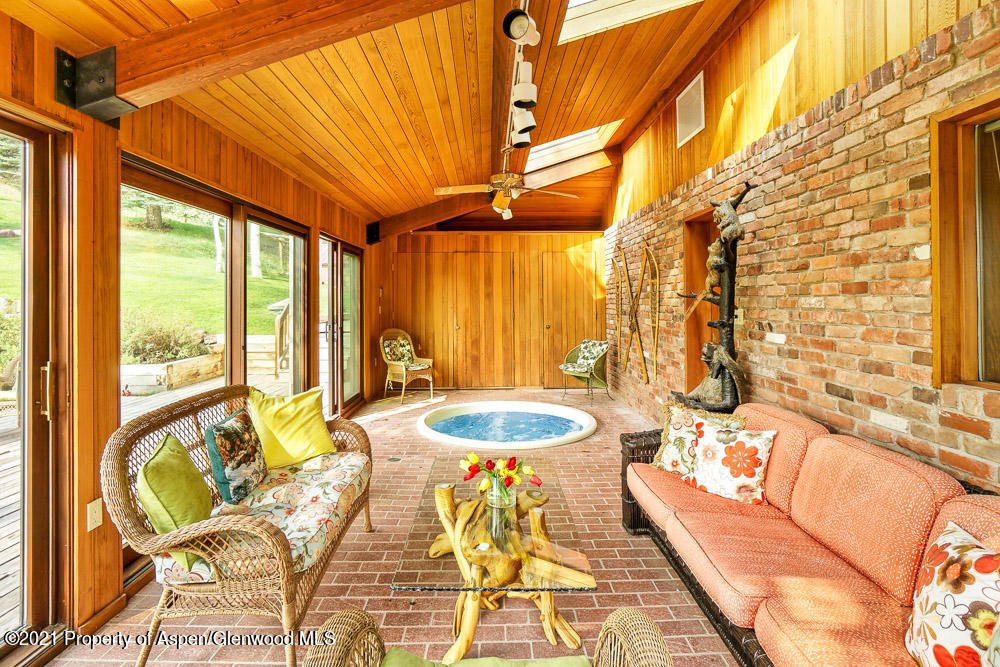 450 W Tiehack Road Aspen CO 81611