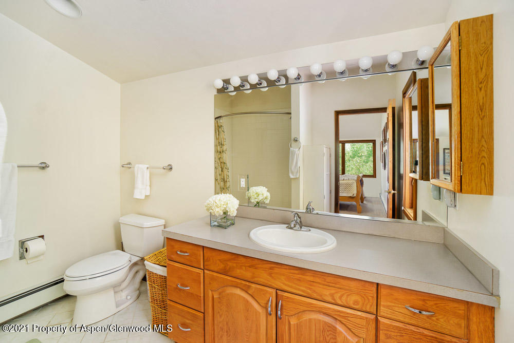 450 W Tiehack Road Aspen CO 81611