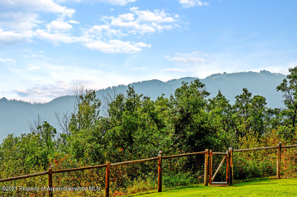 450 W Tiehack Road Aspen CO 81611