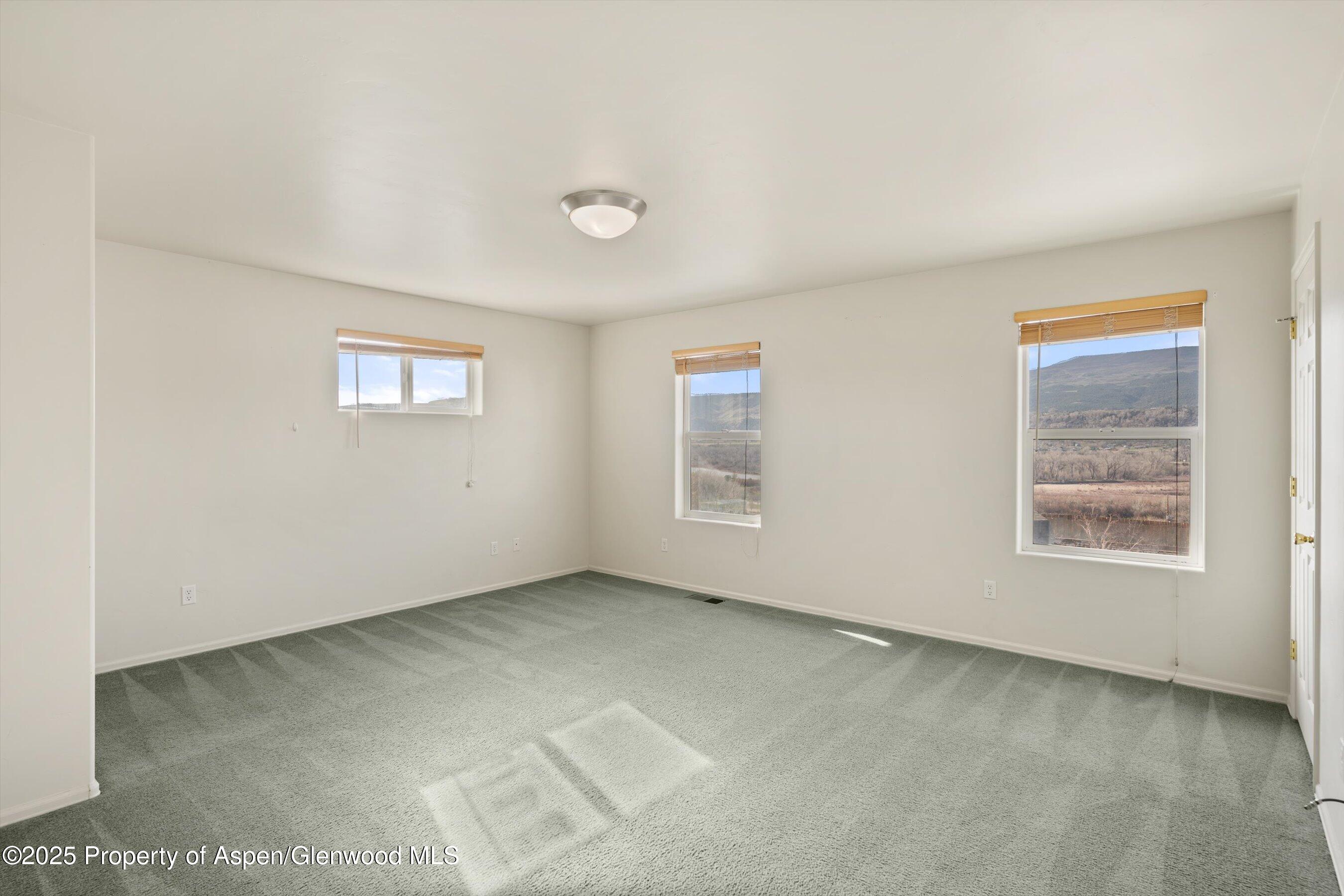 2420 Pioneer Way Rifle CO 81650