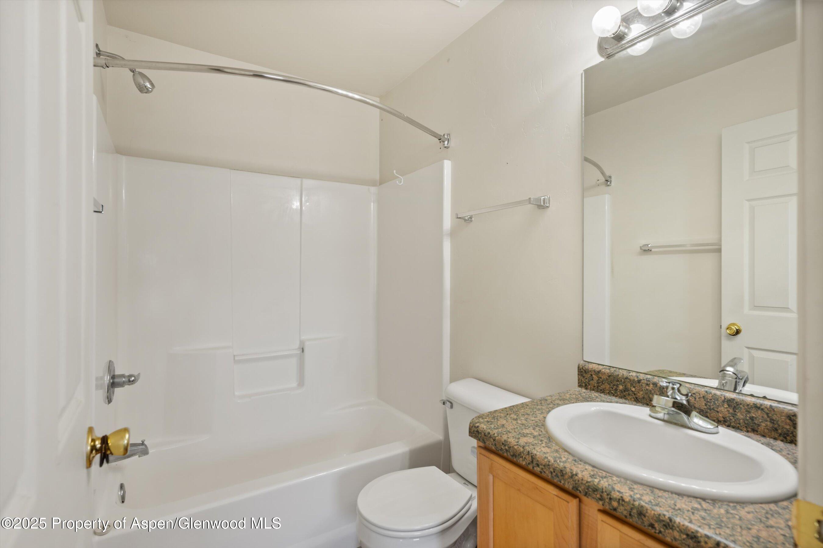 2420 Pioneer Way Rifle CO 81650