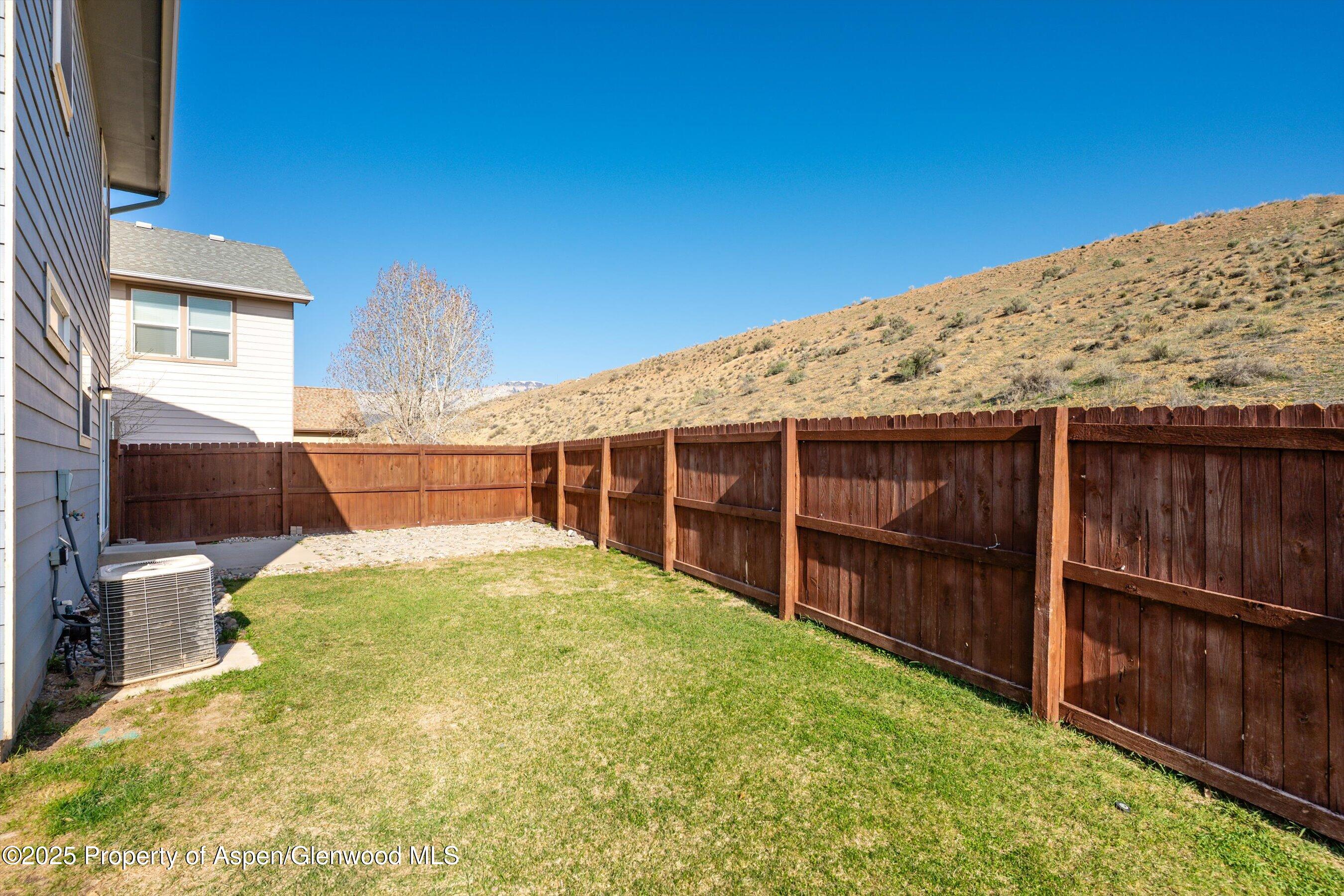 2420 Pioneer Way Rifle CO 81650