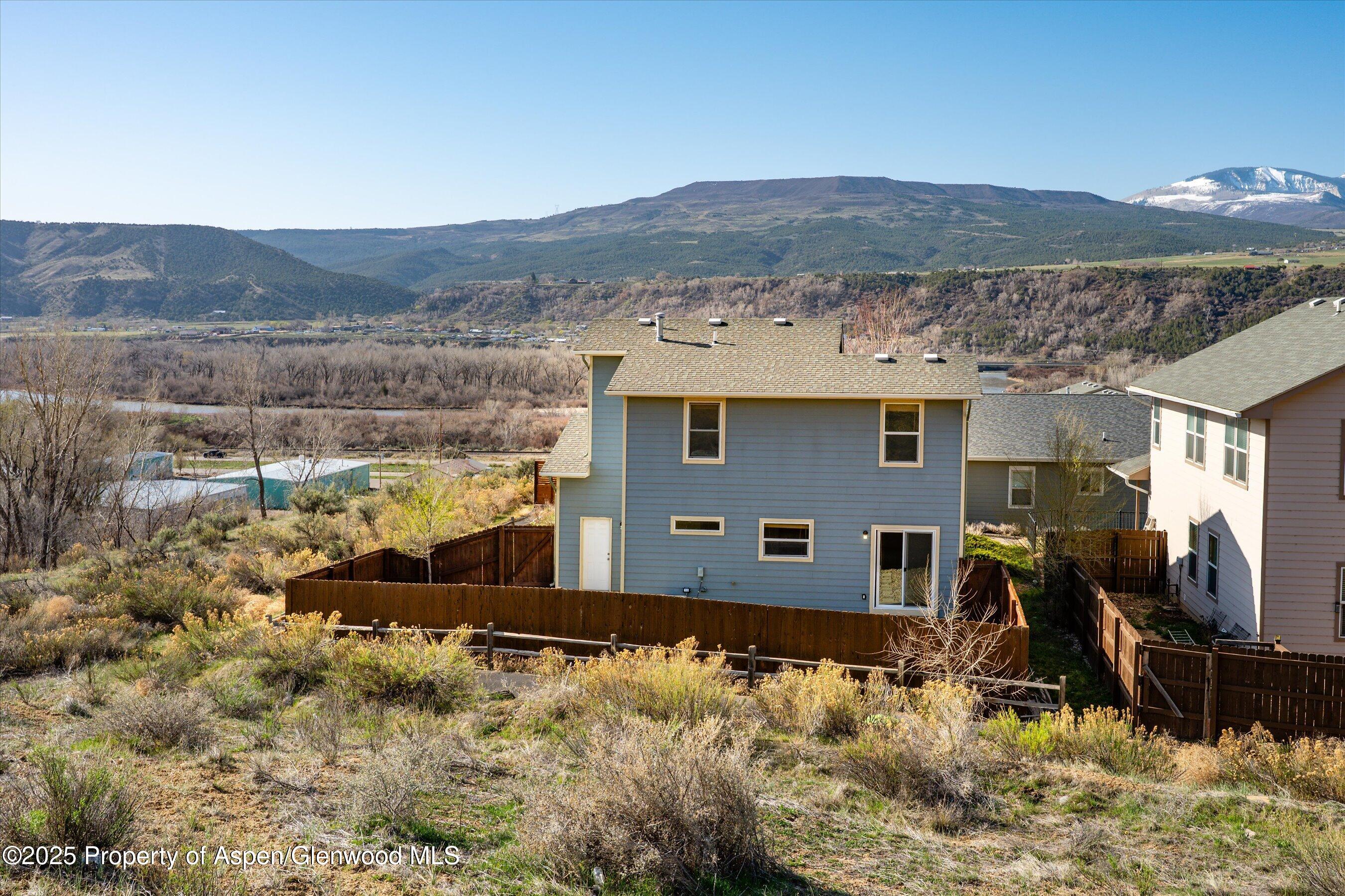 2420 Pioneer Way Rifle CO 81650