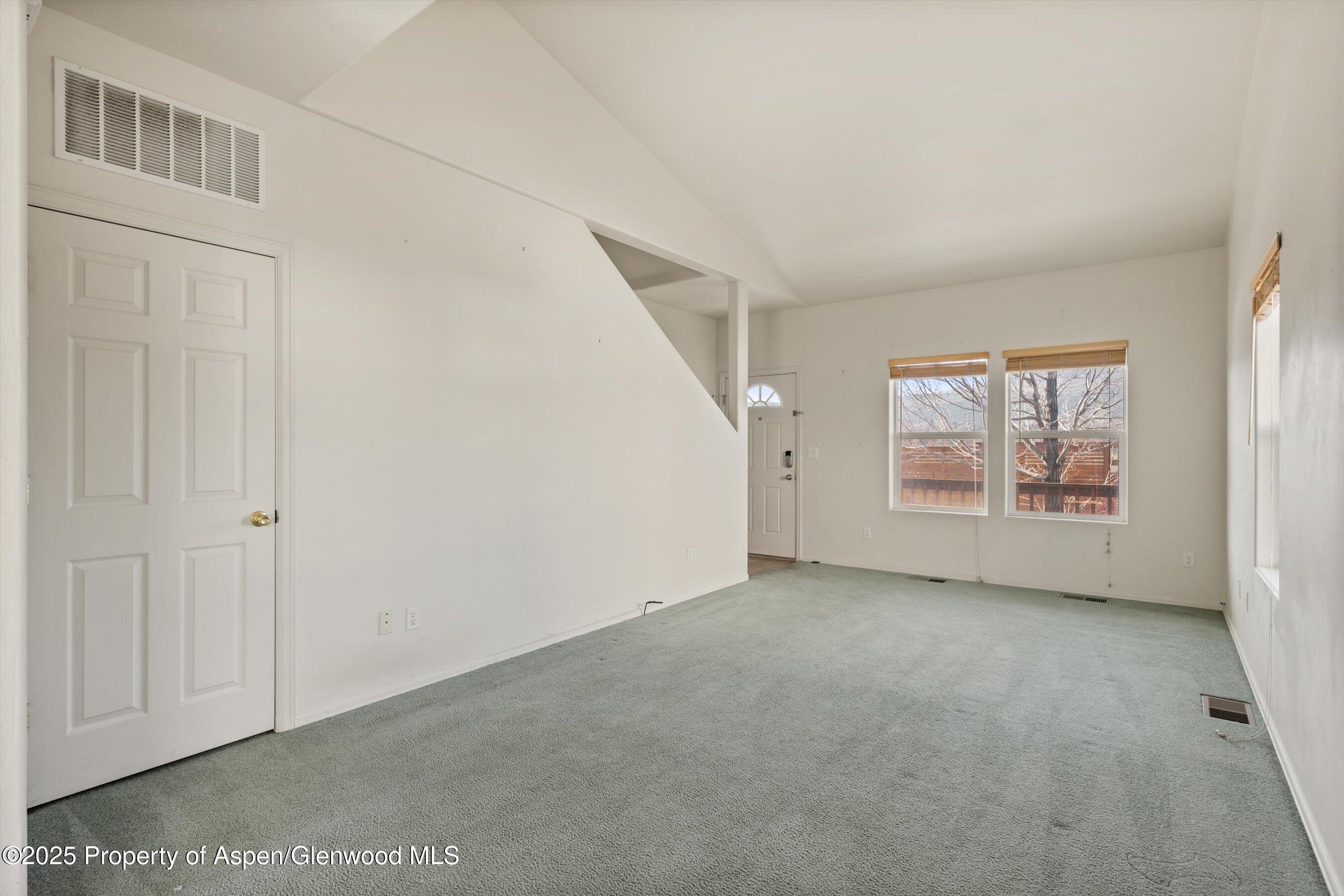 2420 Pioneer Way Rifle CO 81650