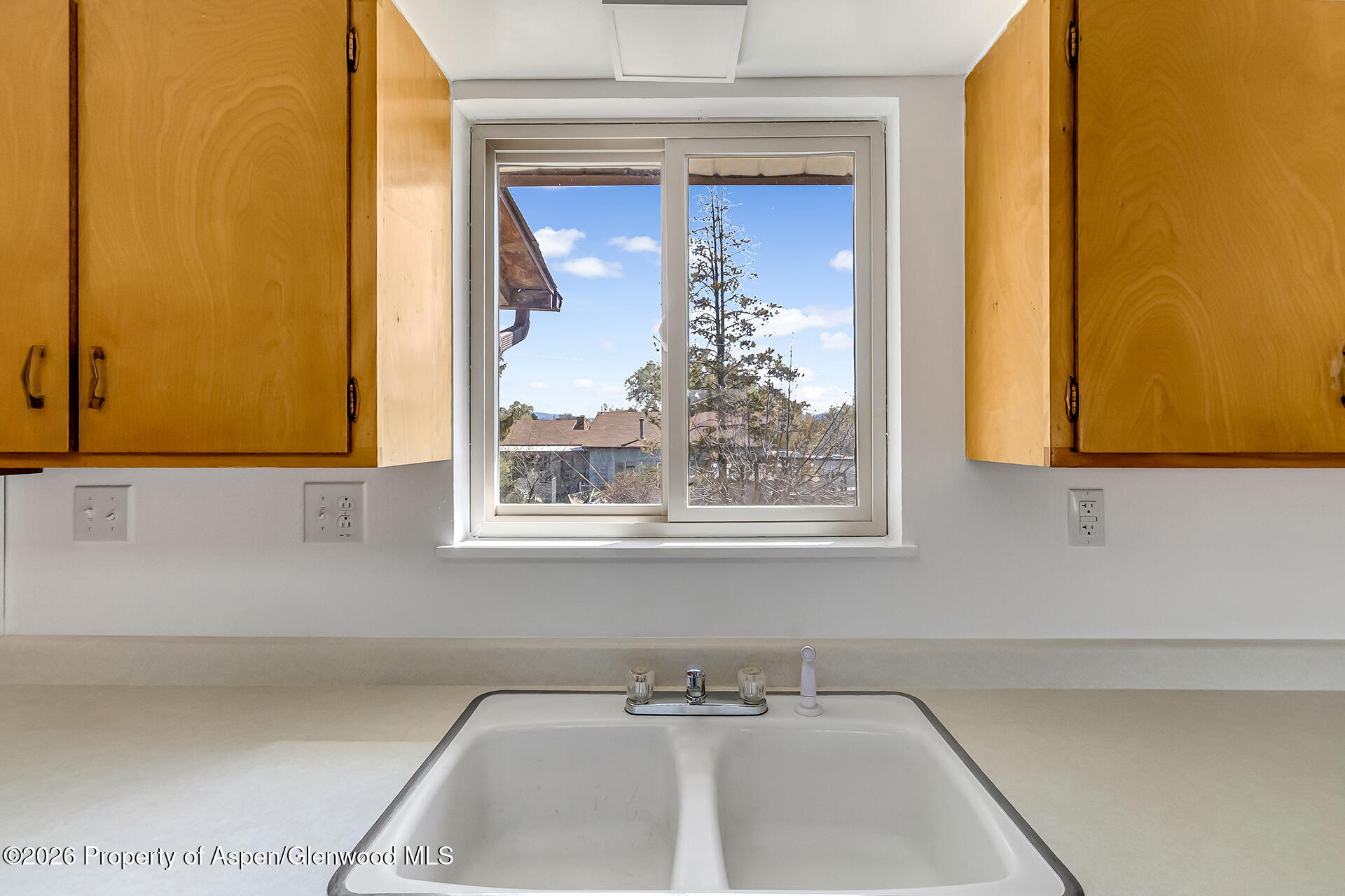 326 Will Avenue Rifle CO 81650