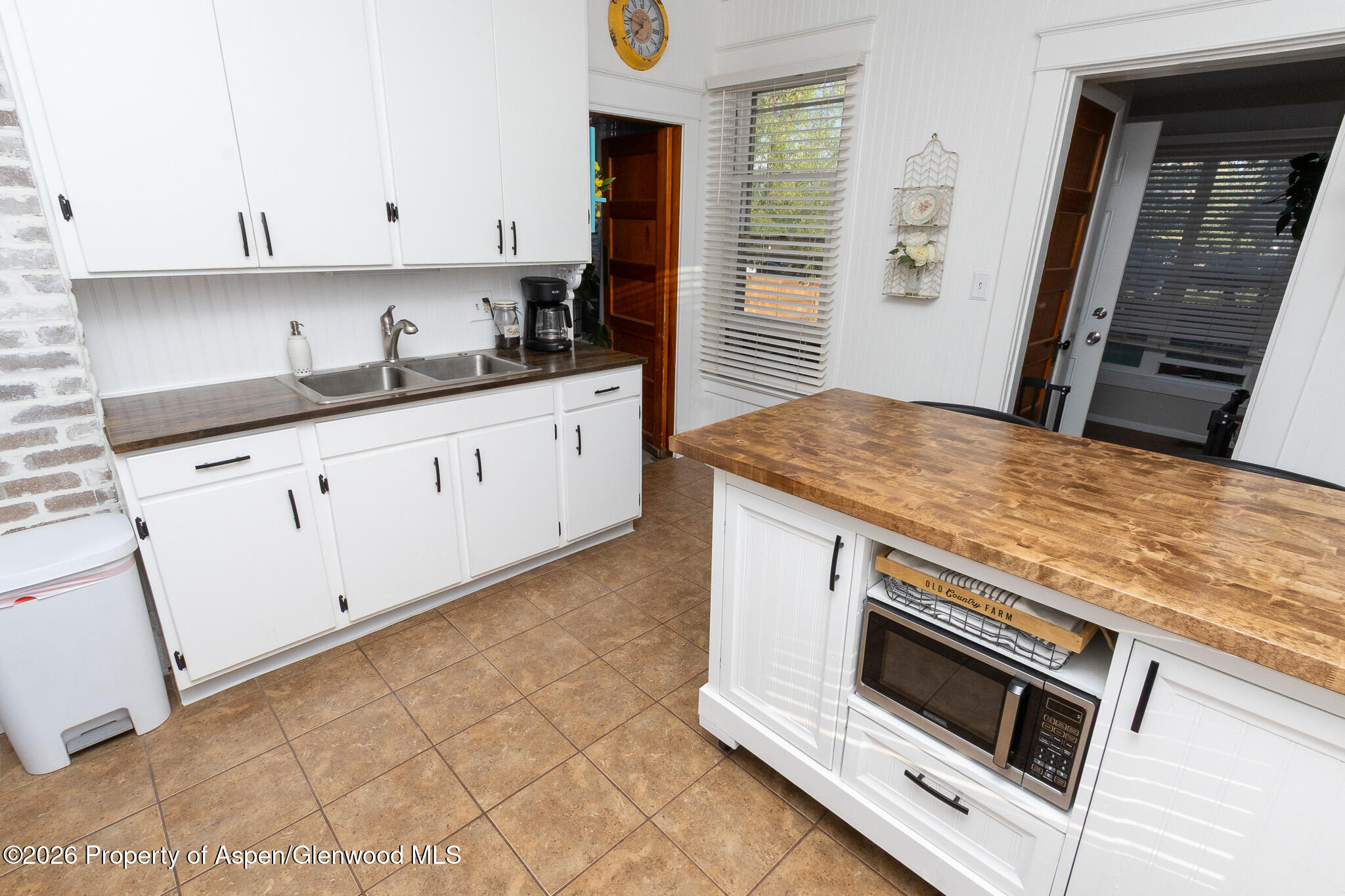112 Main Street Meeker CO 81641