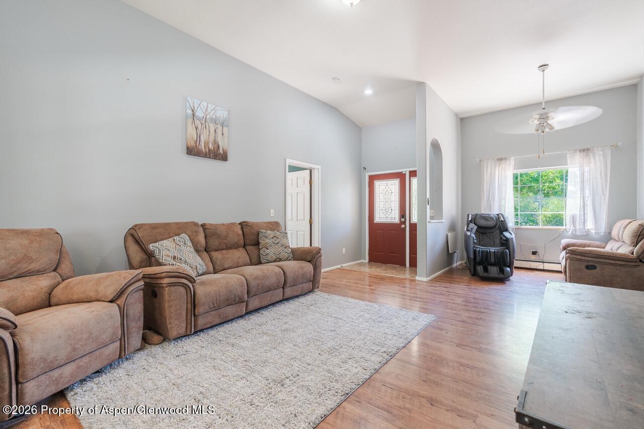 3228 F 1/4 Road Clifton CO 81520
