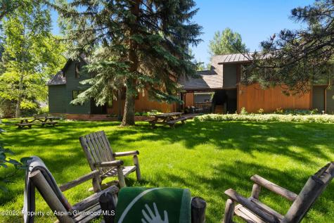 335 Lake Avenue Aspen CO 81611