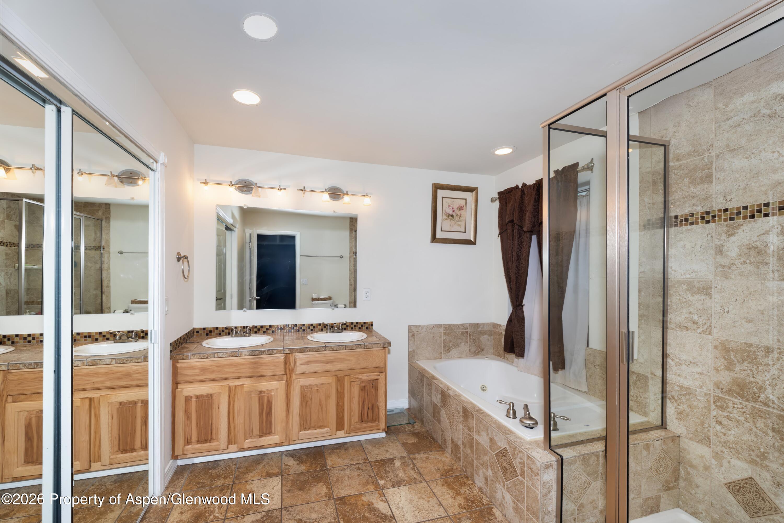 38 Apache Drive Gypsum CO 81637