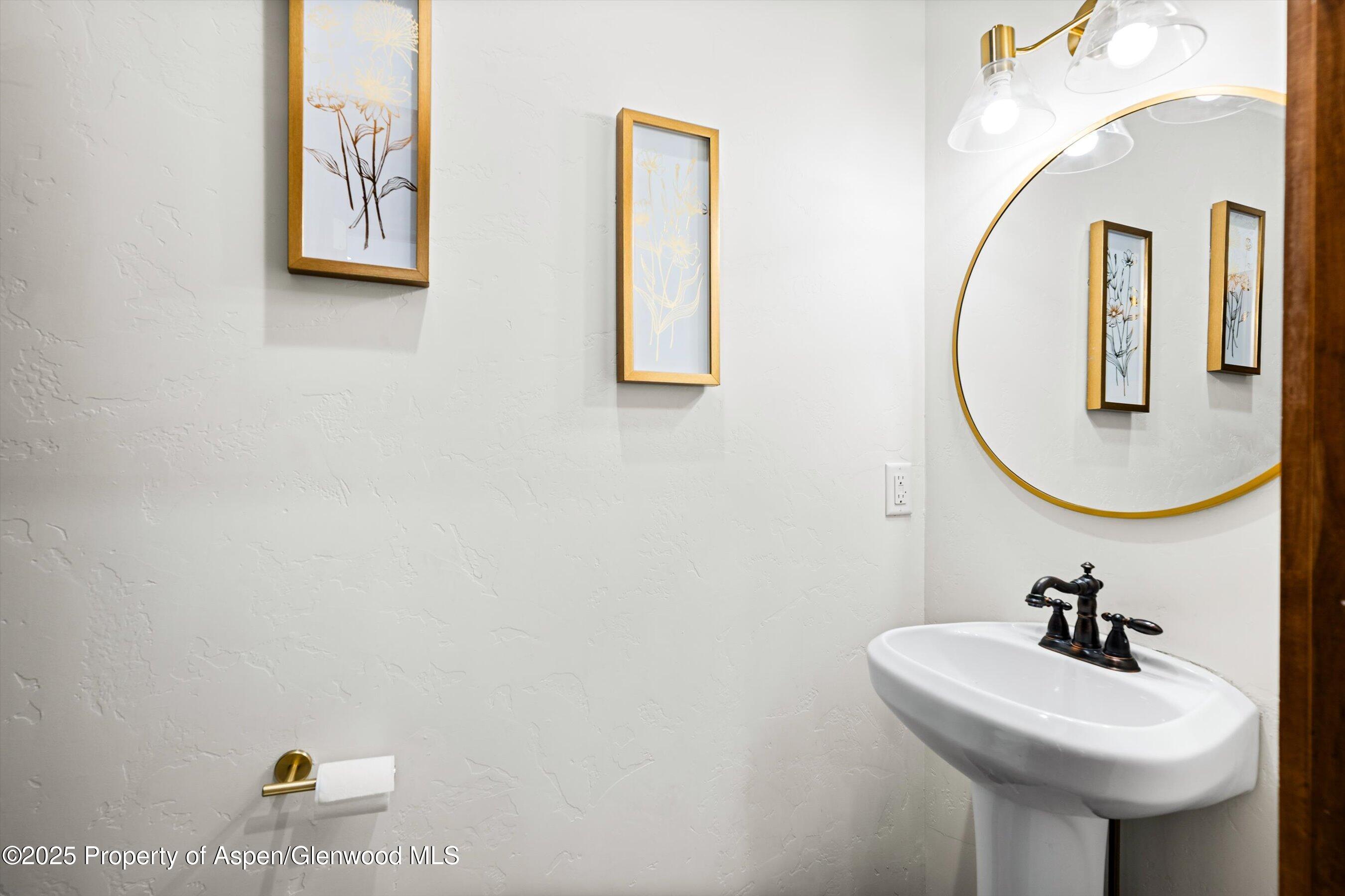 258 Blackhawk Drive New Castle CO 81647