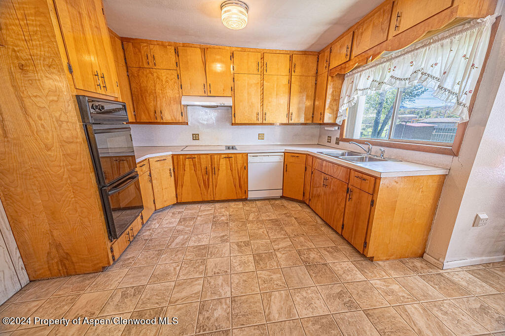 1008 Washington Street Craig CO 81625