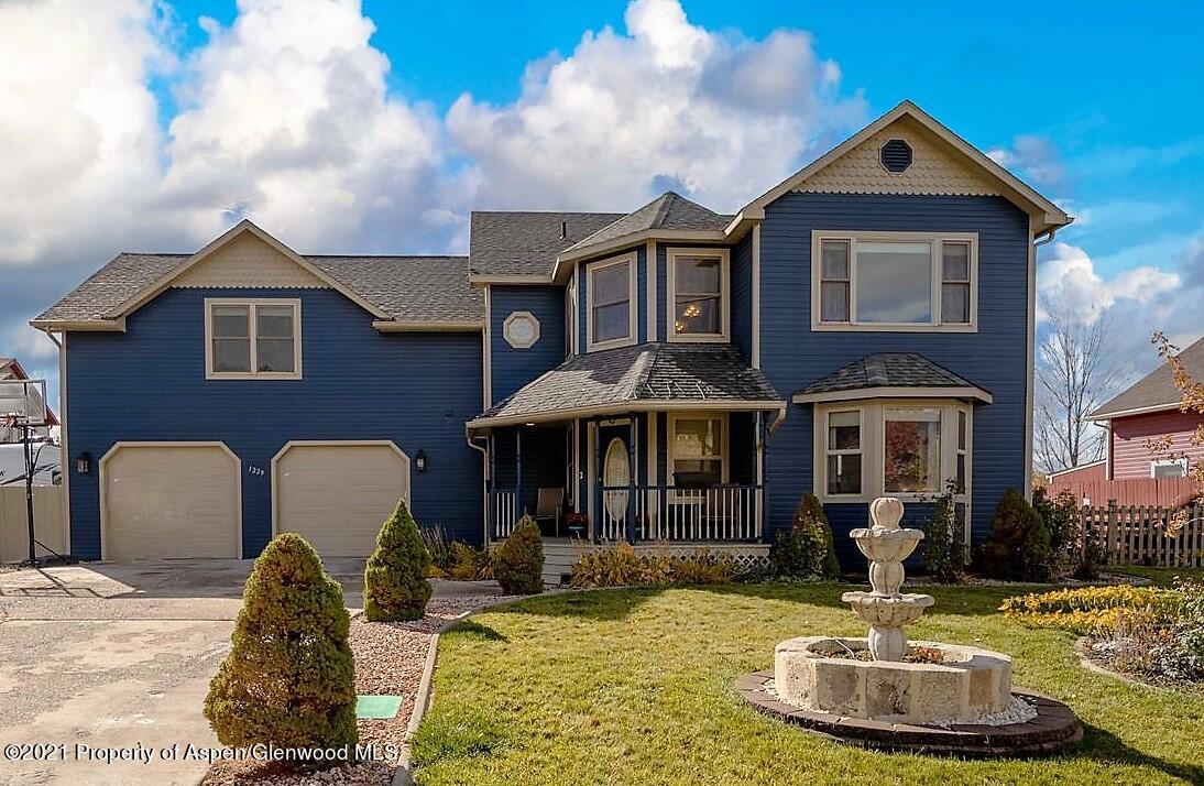 1229 Standing Deer Drive Silt CO 81652