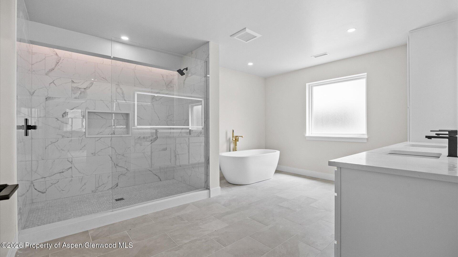 1384 Munro Avenue Rifle CO 81650