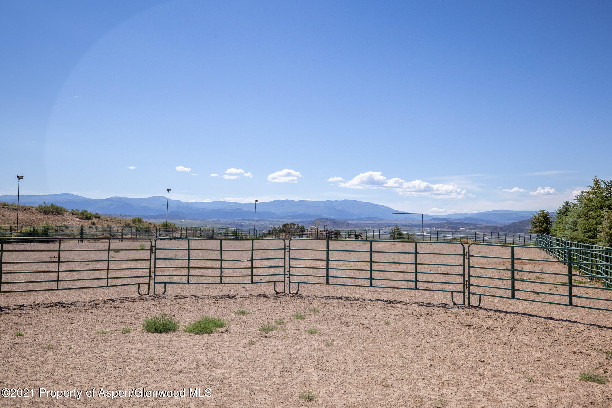 981 Home Ranch Road Rifle CO 81650