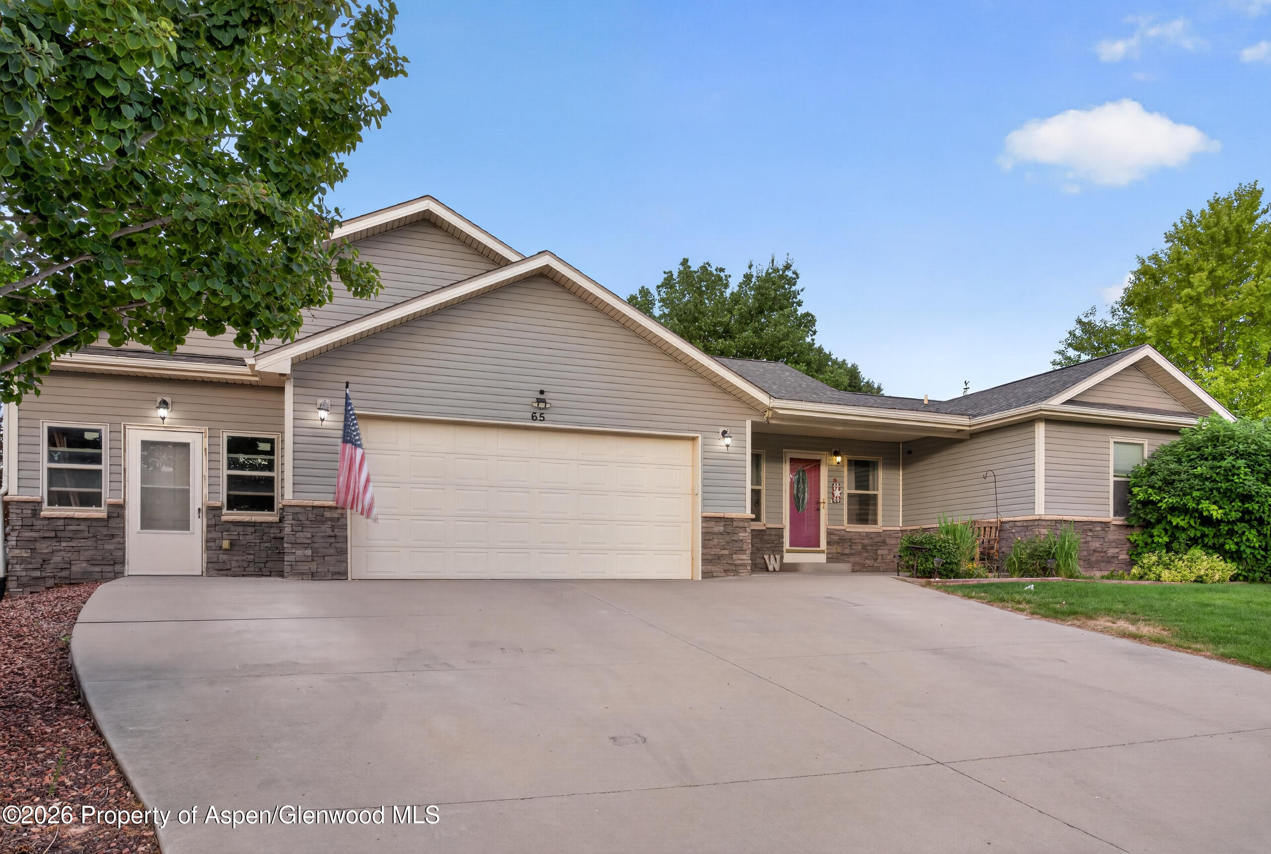 65 Pinyon Place Parachute CO 81635