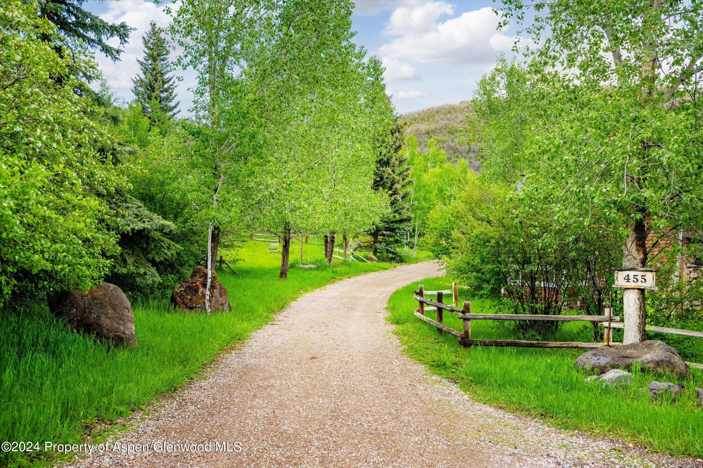 455 Sun King Drive Glenwood Springs CO 81601