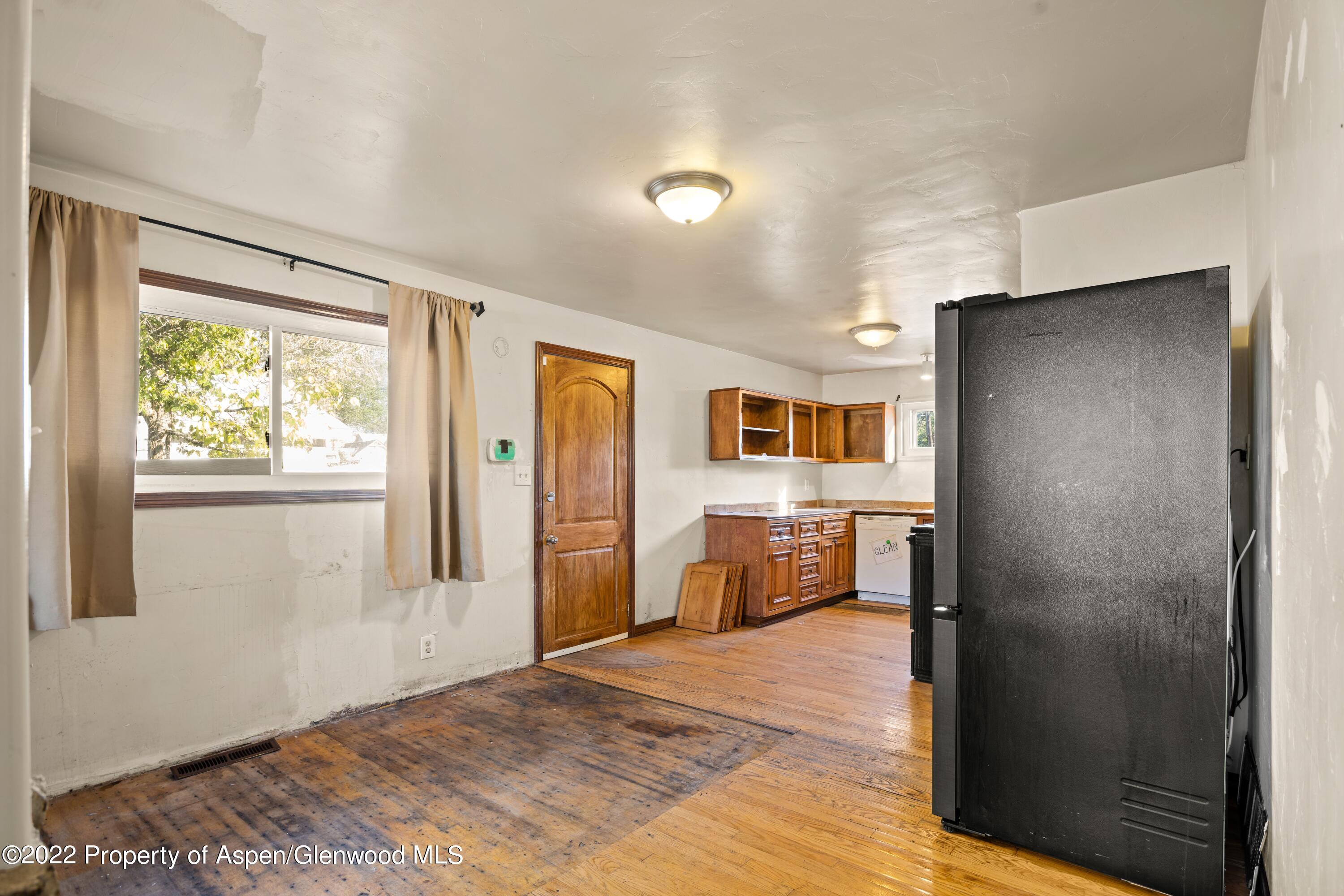 231 W 5th Street Rifle CO 81650