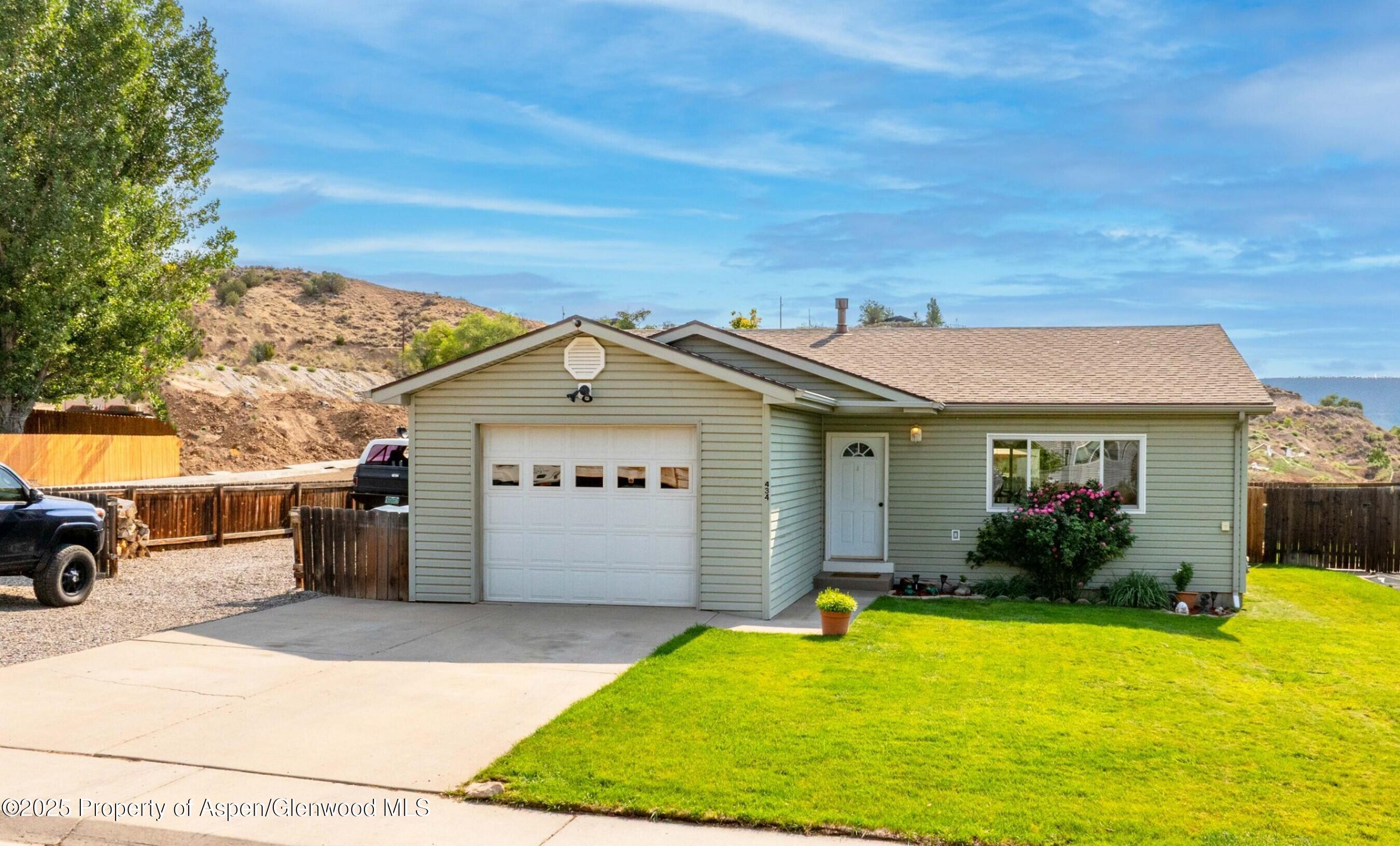 434 Kim Drive Silt CO 81652