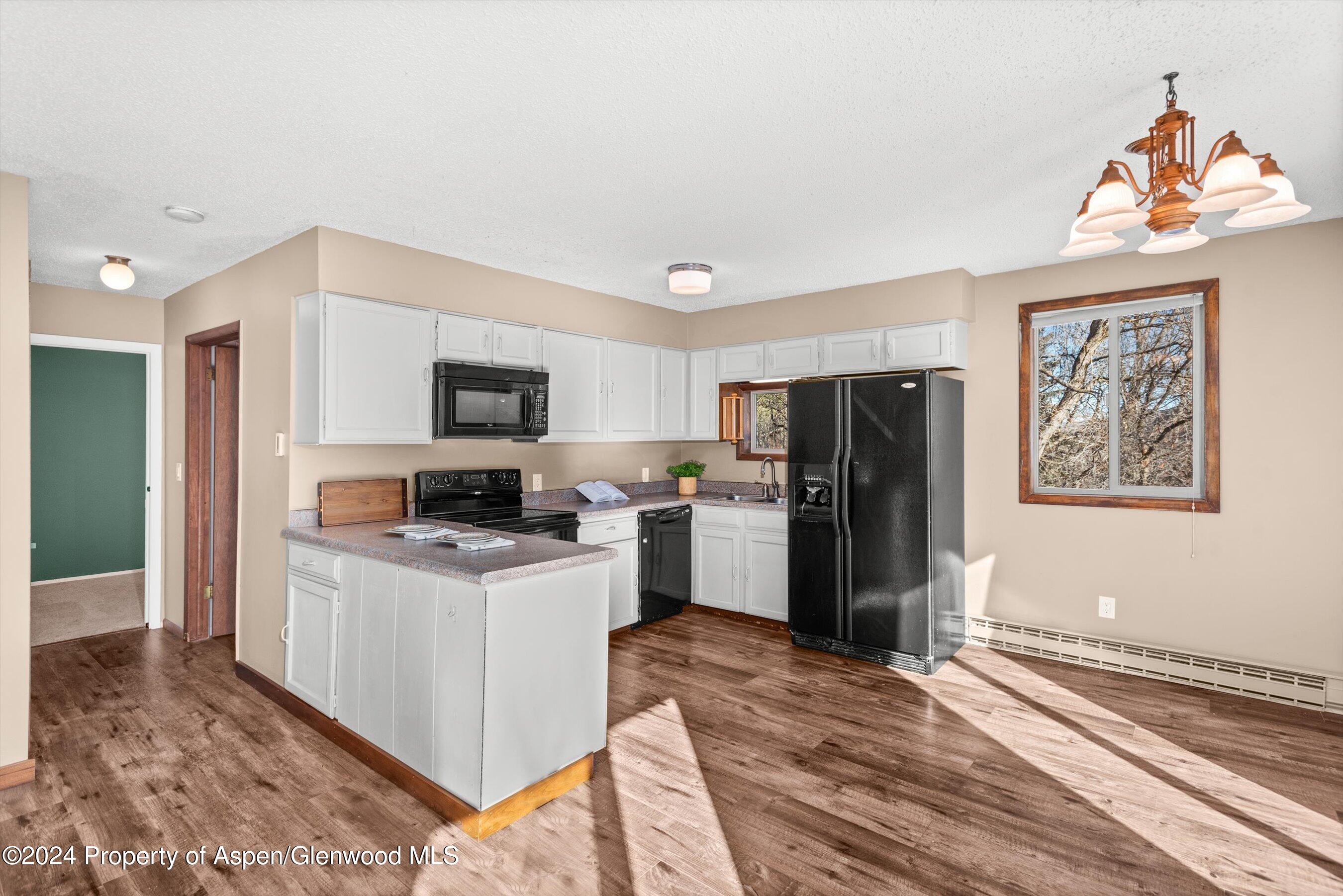 212 Cherokee Lane Carbondale CO 81623