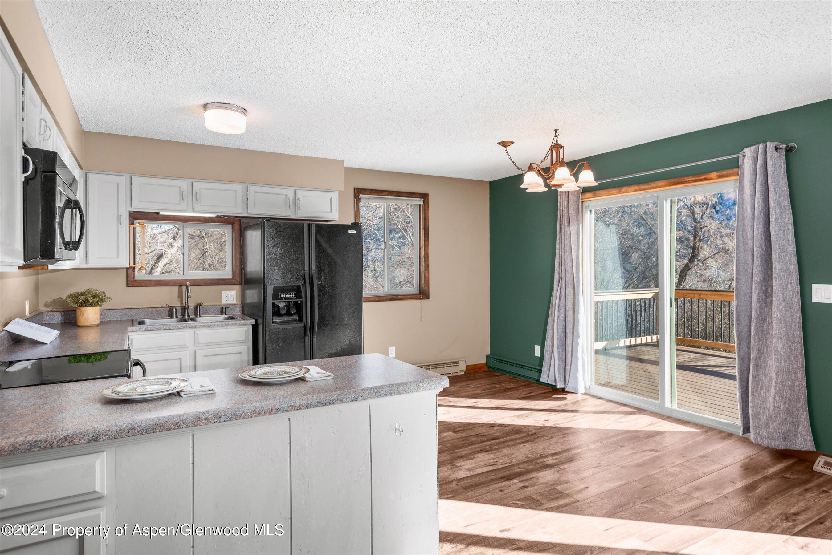 212 Cherokee Lane Carbondale CO 81623