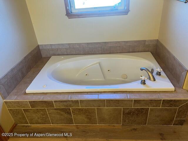 211 28th Court Rifle CO 81650