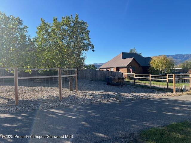 211 28th Court Rifle CO 81650