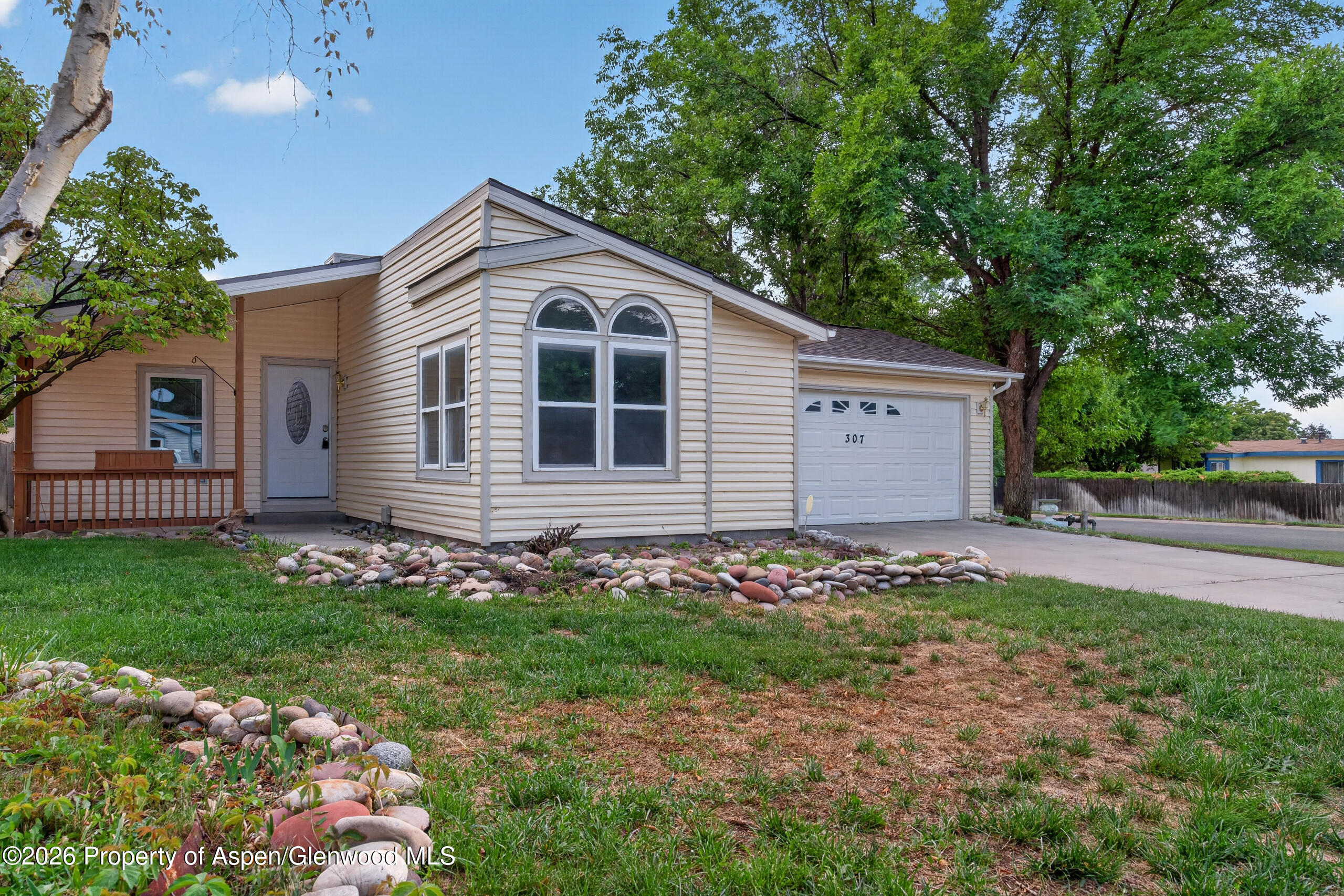 307 E Tamarack Circle Parachute CO 81635