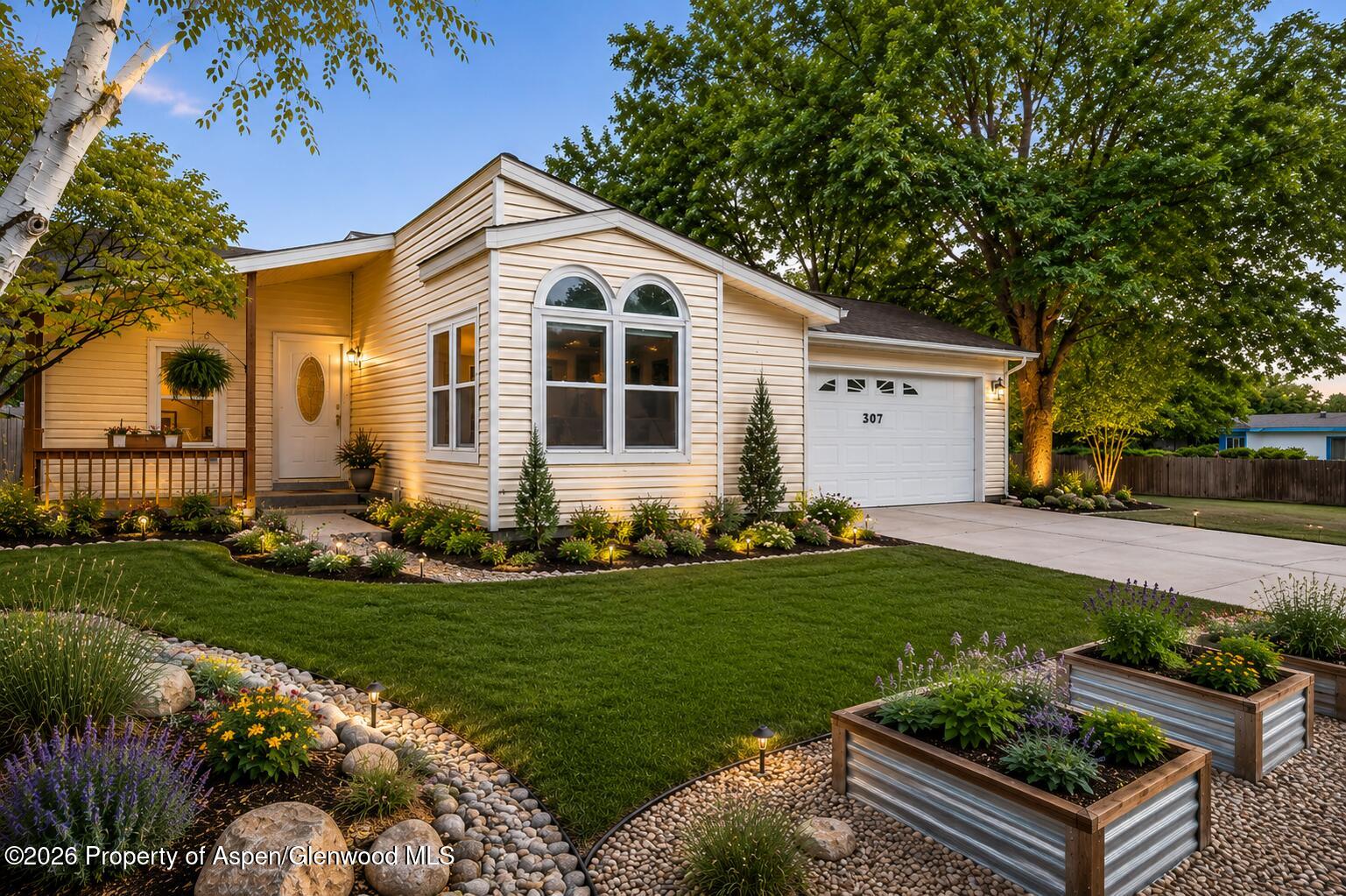 307 E Tamarack Circle Parachute CO 81635
