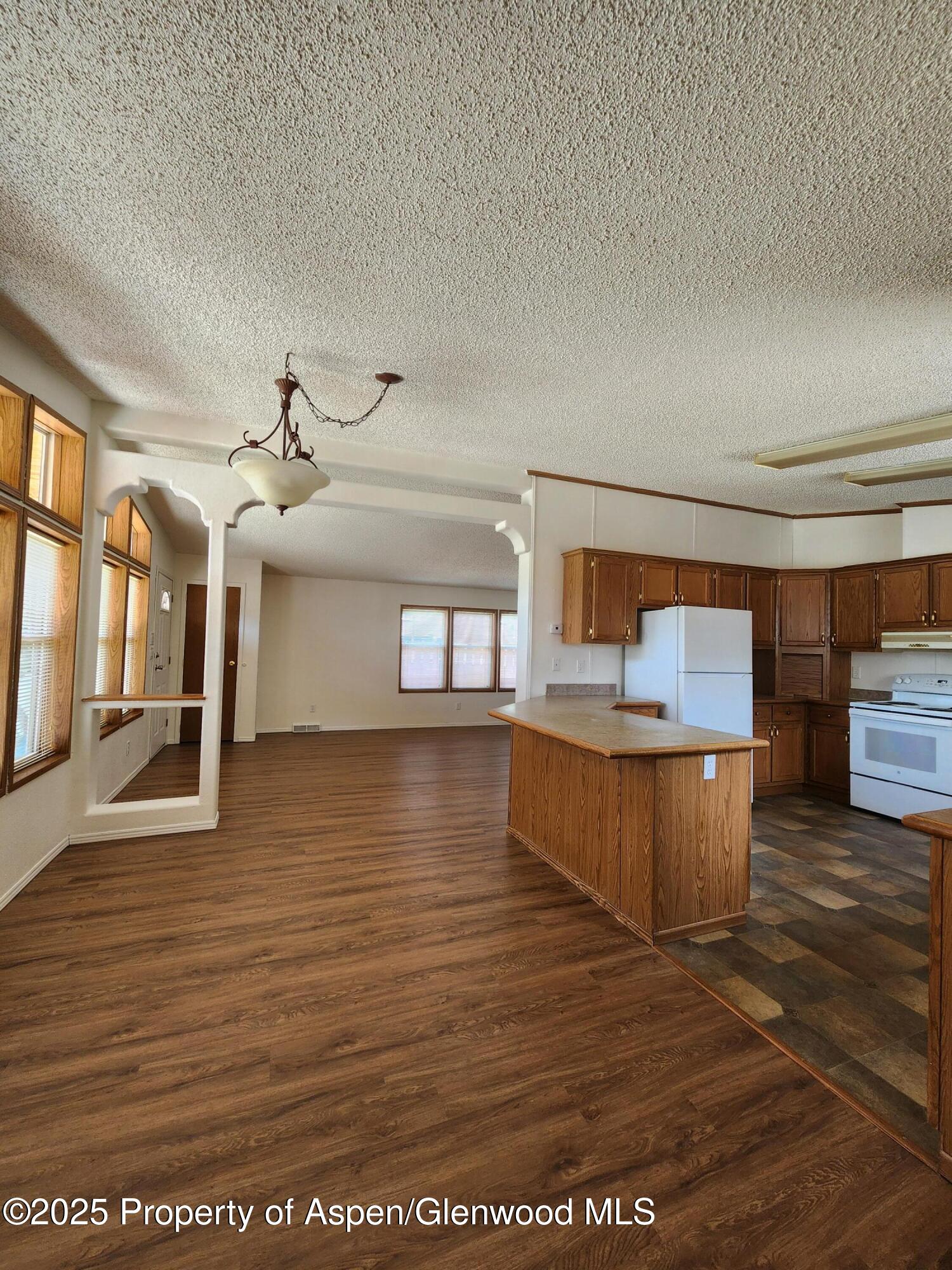 262 E Tamarack Circle Parachute CO 81635