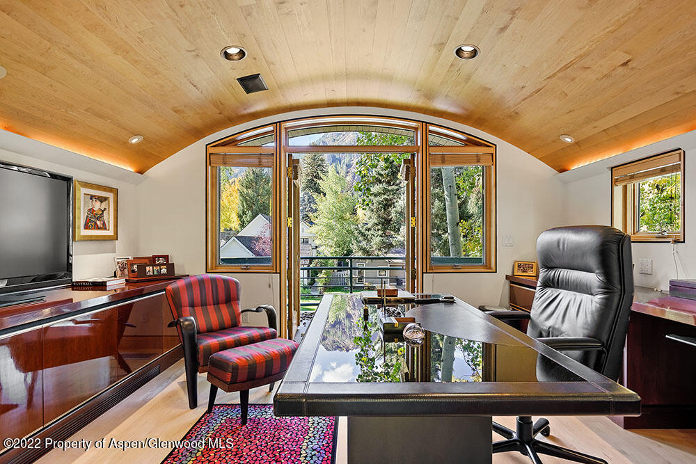 530 W Francis Street Aspen CO 81611