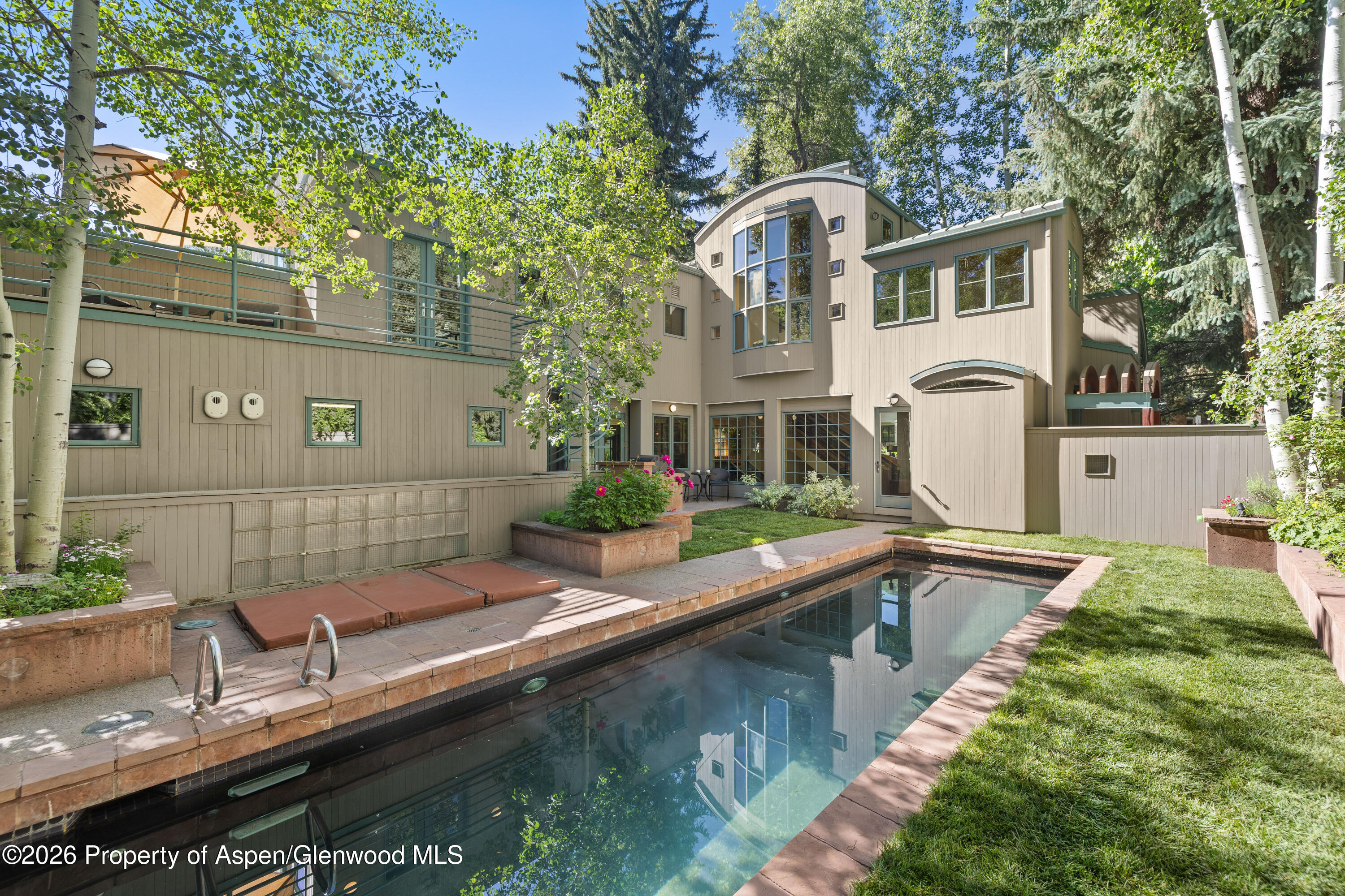 530 W Francis Street Aspen CO 81611