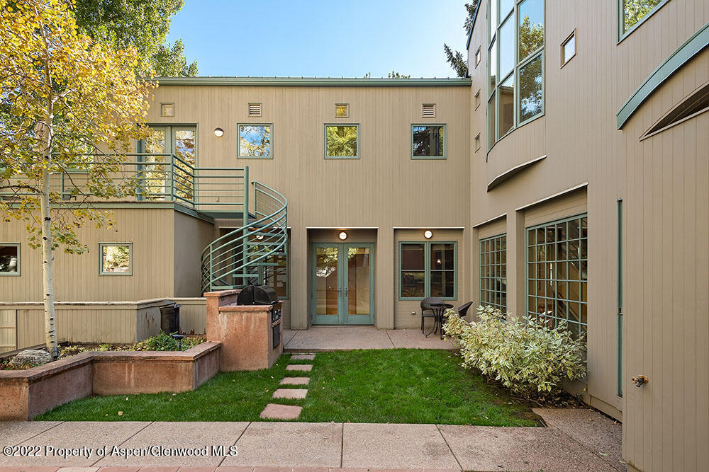 530 W Francis Street Aspen CO 81611