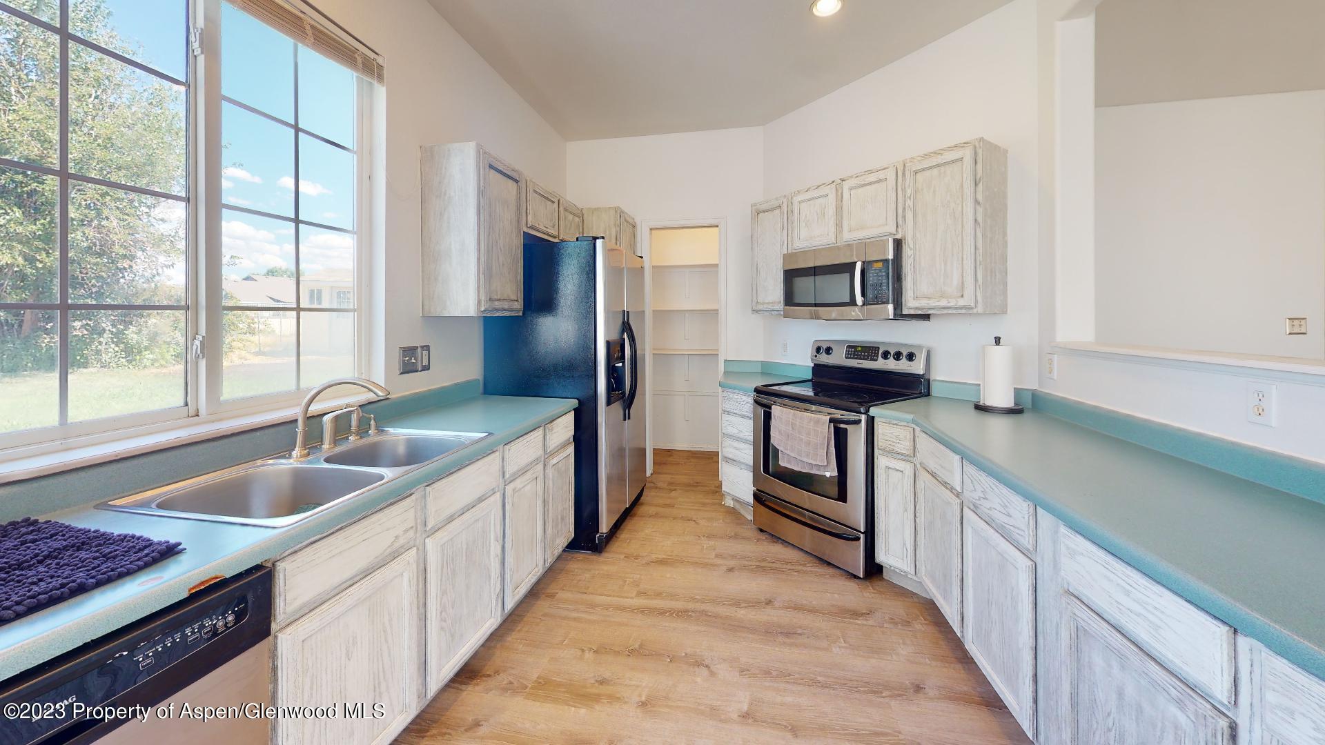 612 1/2 Cottage Meadows Court Grand Junction CO 81504