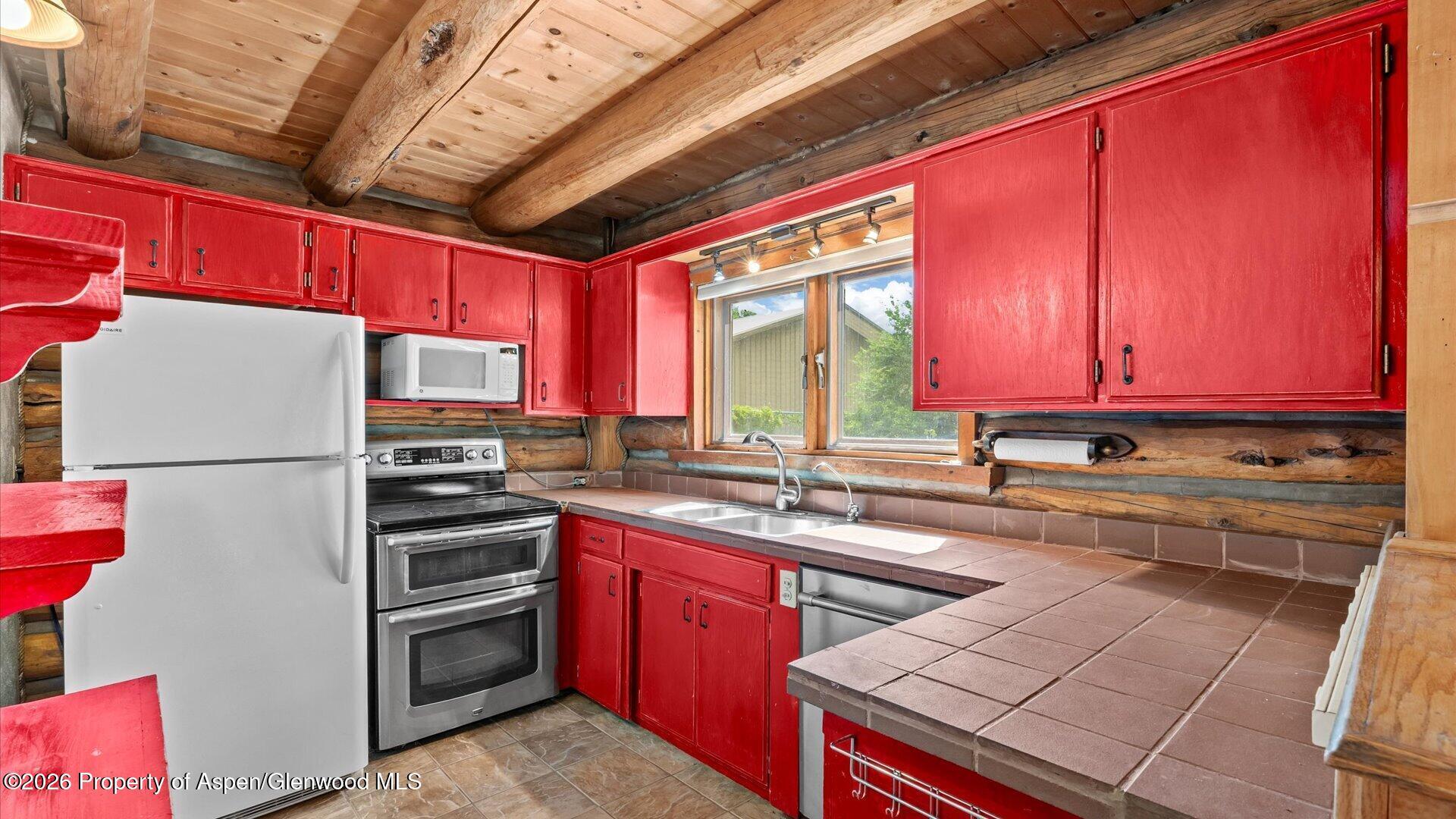 543 Mccarron Court Rifle CO 81650