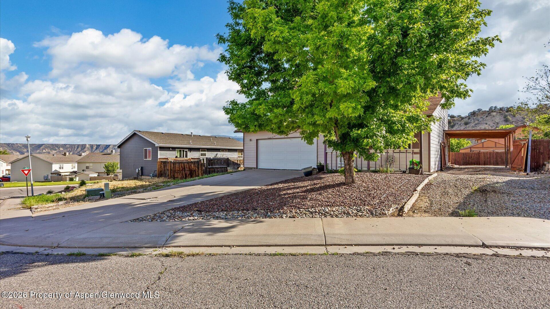 2615 Apache Court Rifle CO 81650