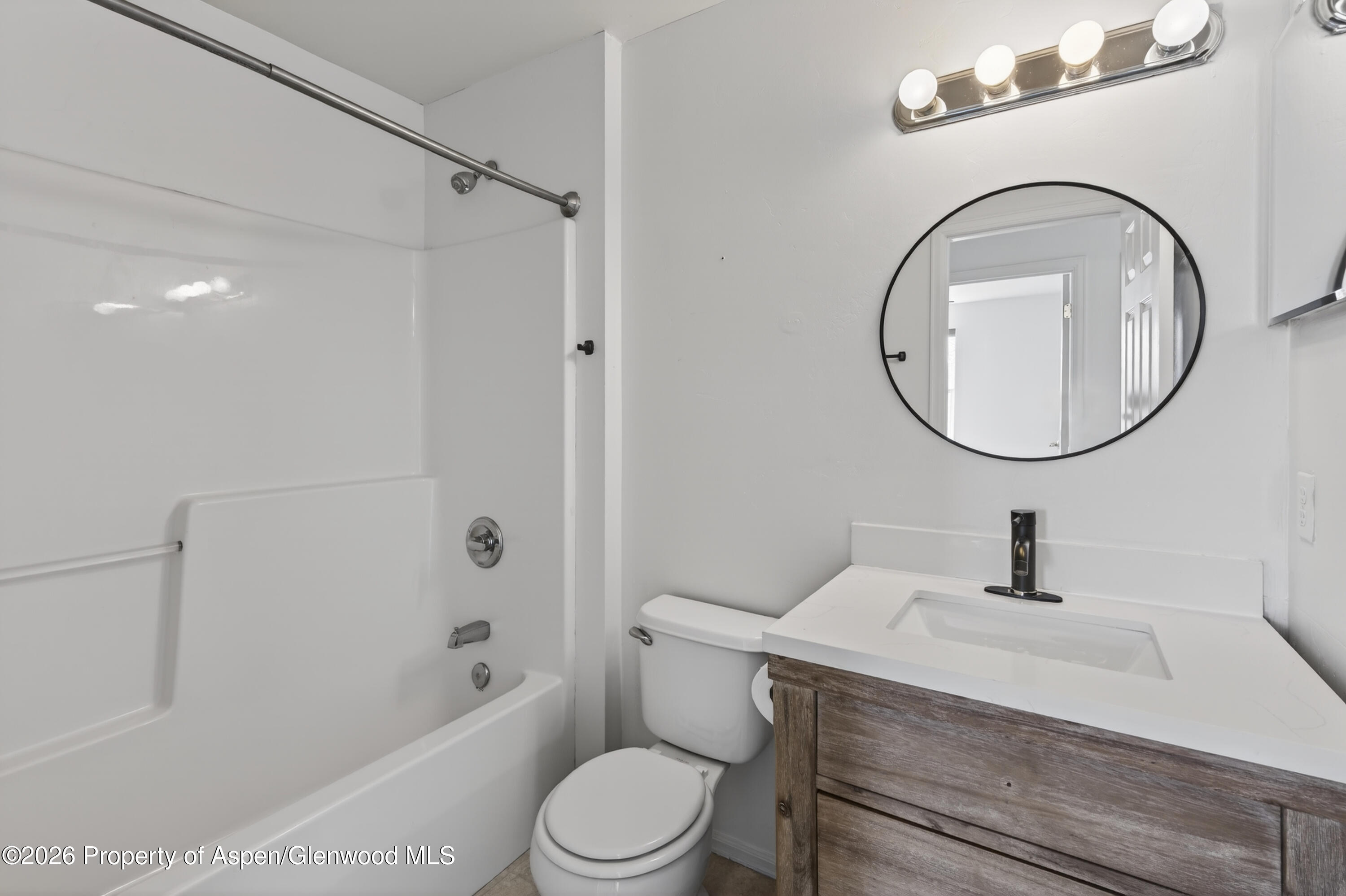 2633 Shawnee Court Rifle CO 81650